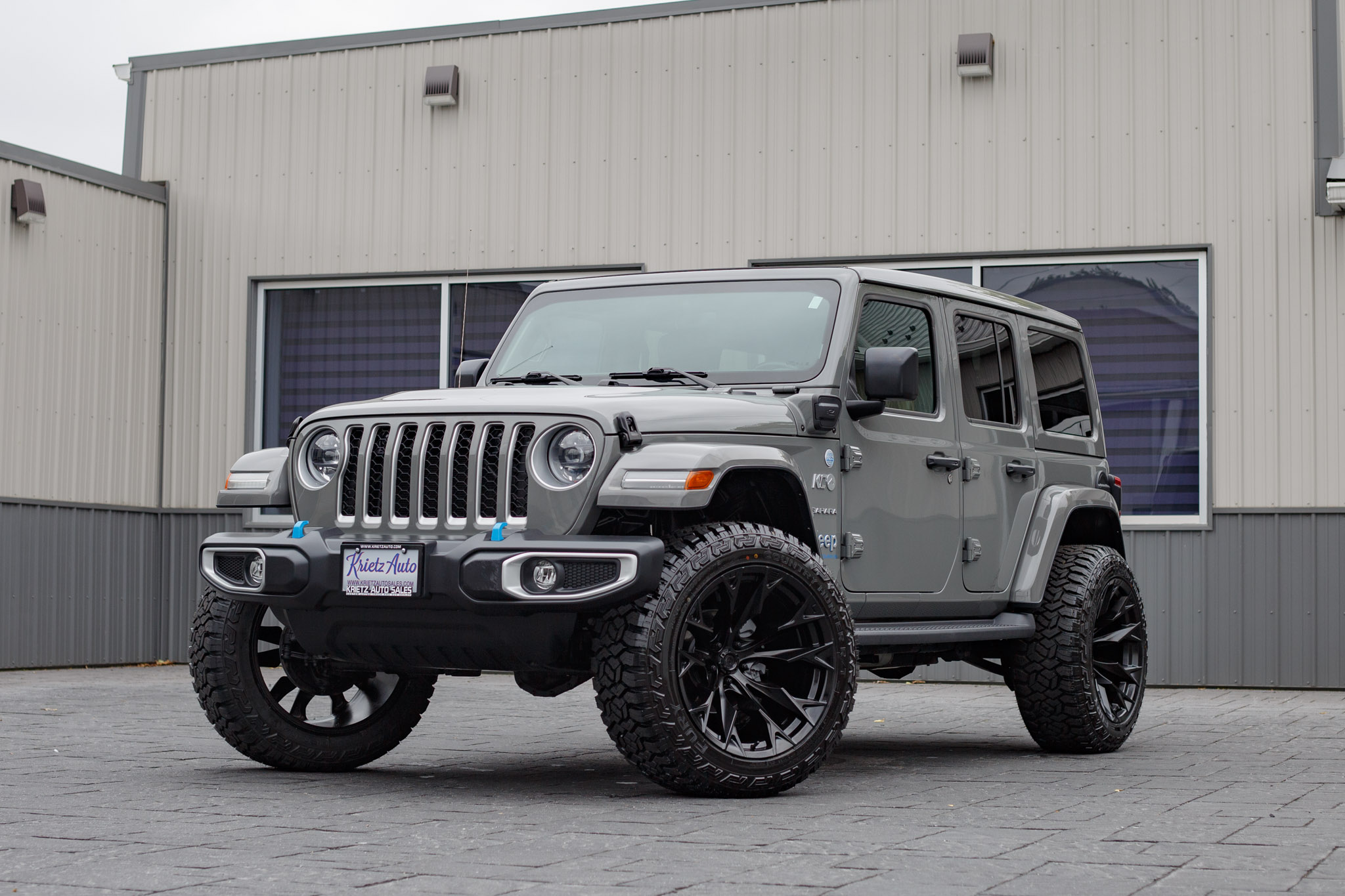 2023 Jeep Wrangler Sahara 4XE #PW541522