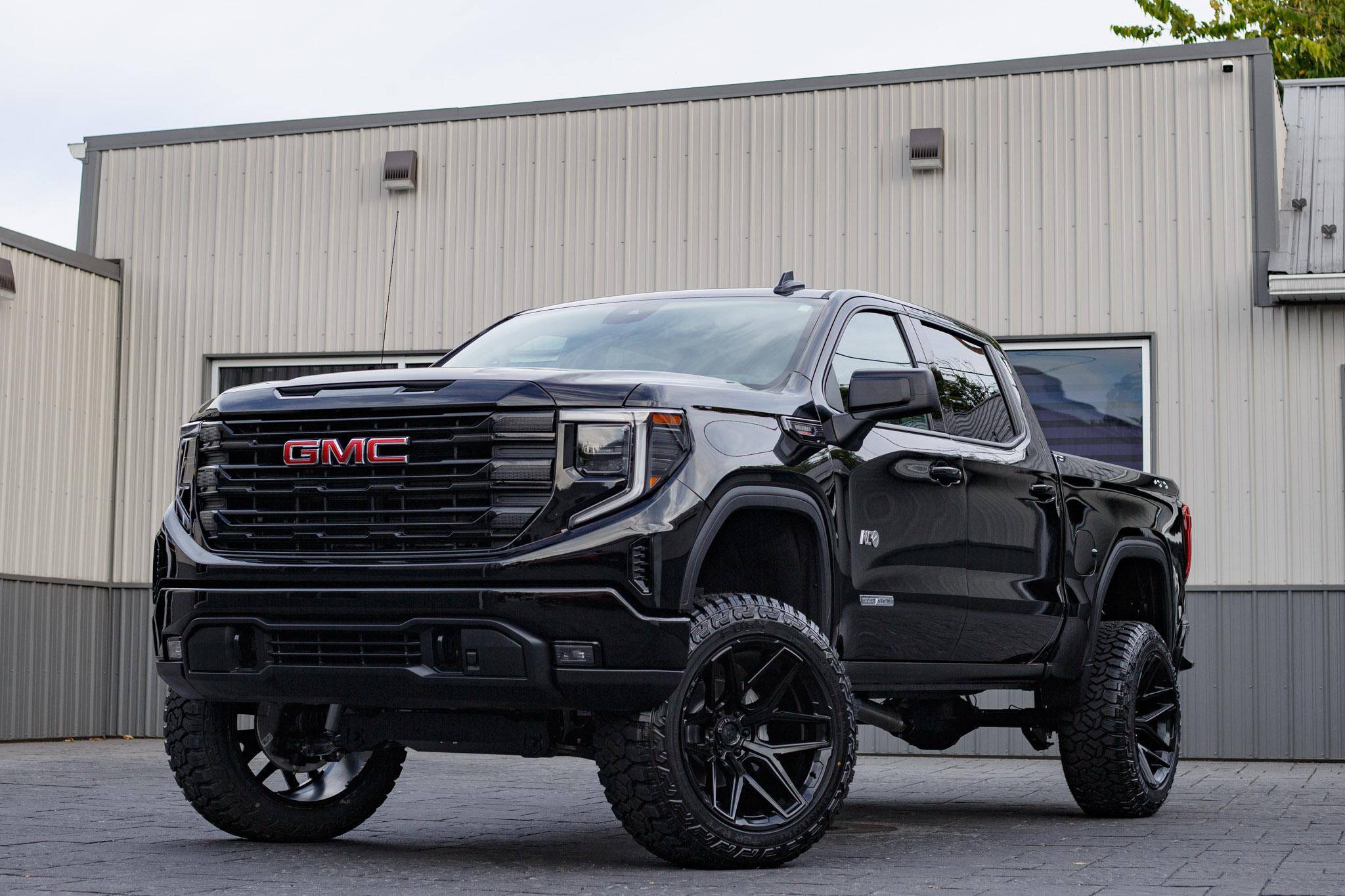 2025 GMC Sierra 1500 AT4 #SZ190515