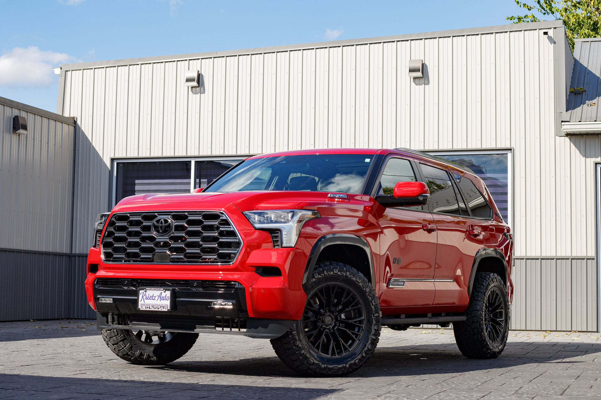 2025 Toyota Sequoia SR5 #SX070664