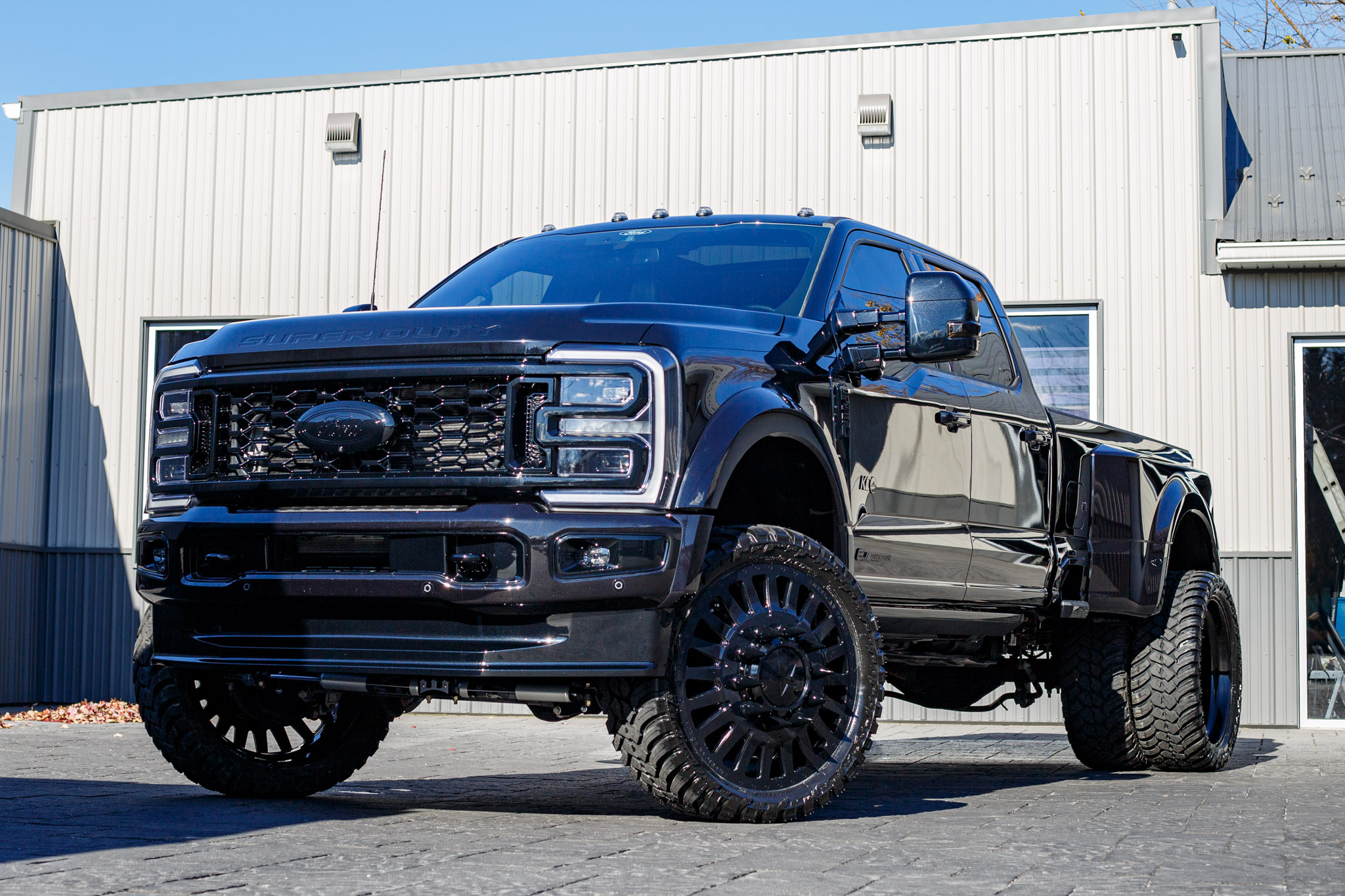 2025 Ford F-450 Super Duty Platinum #SEC54600