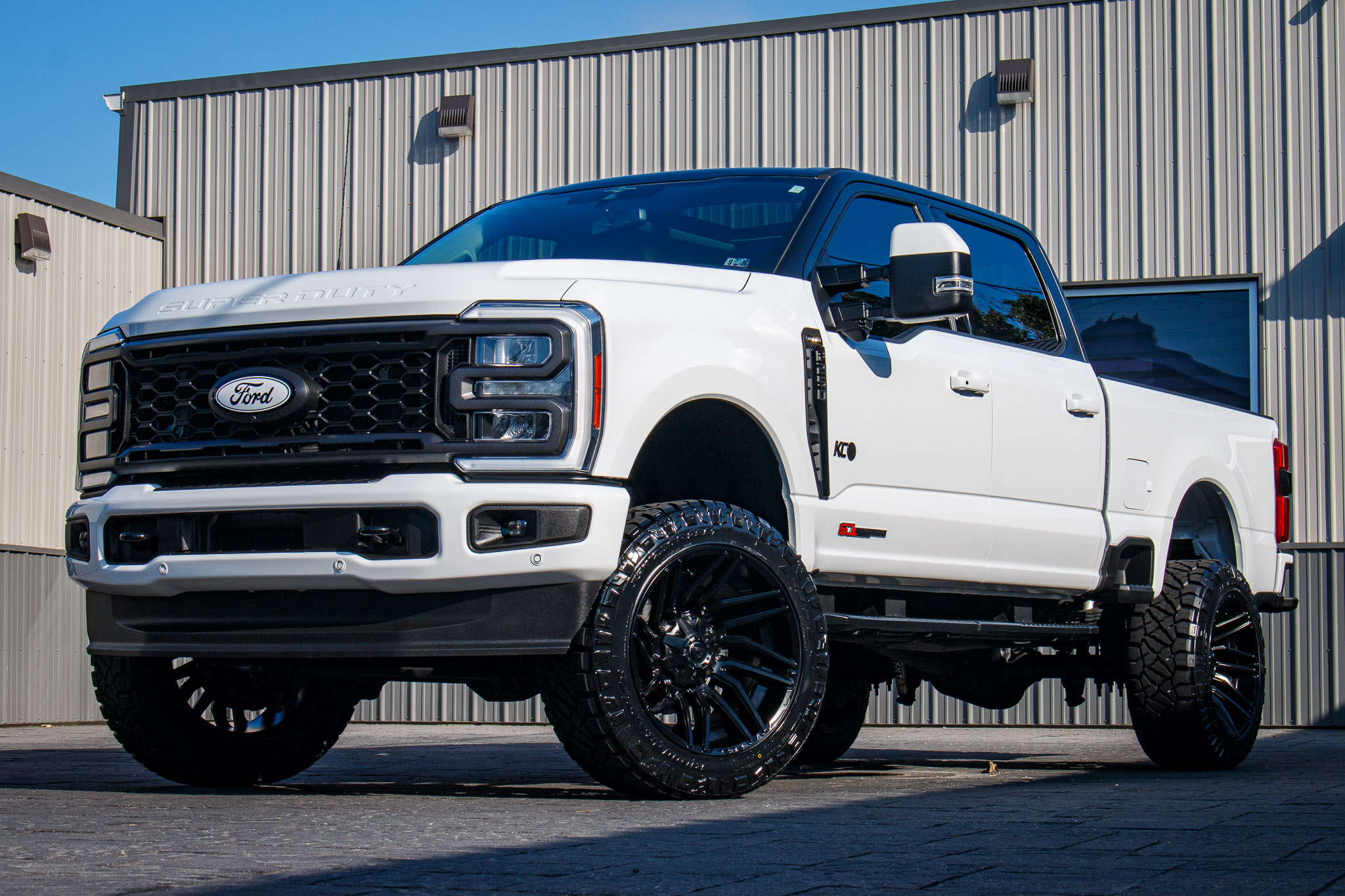 2023 Ford F-250 Super Duty Lariat #PED47574