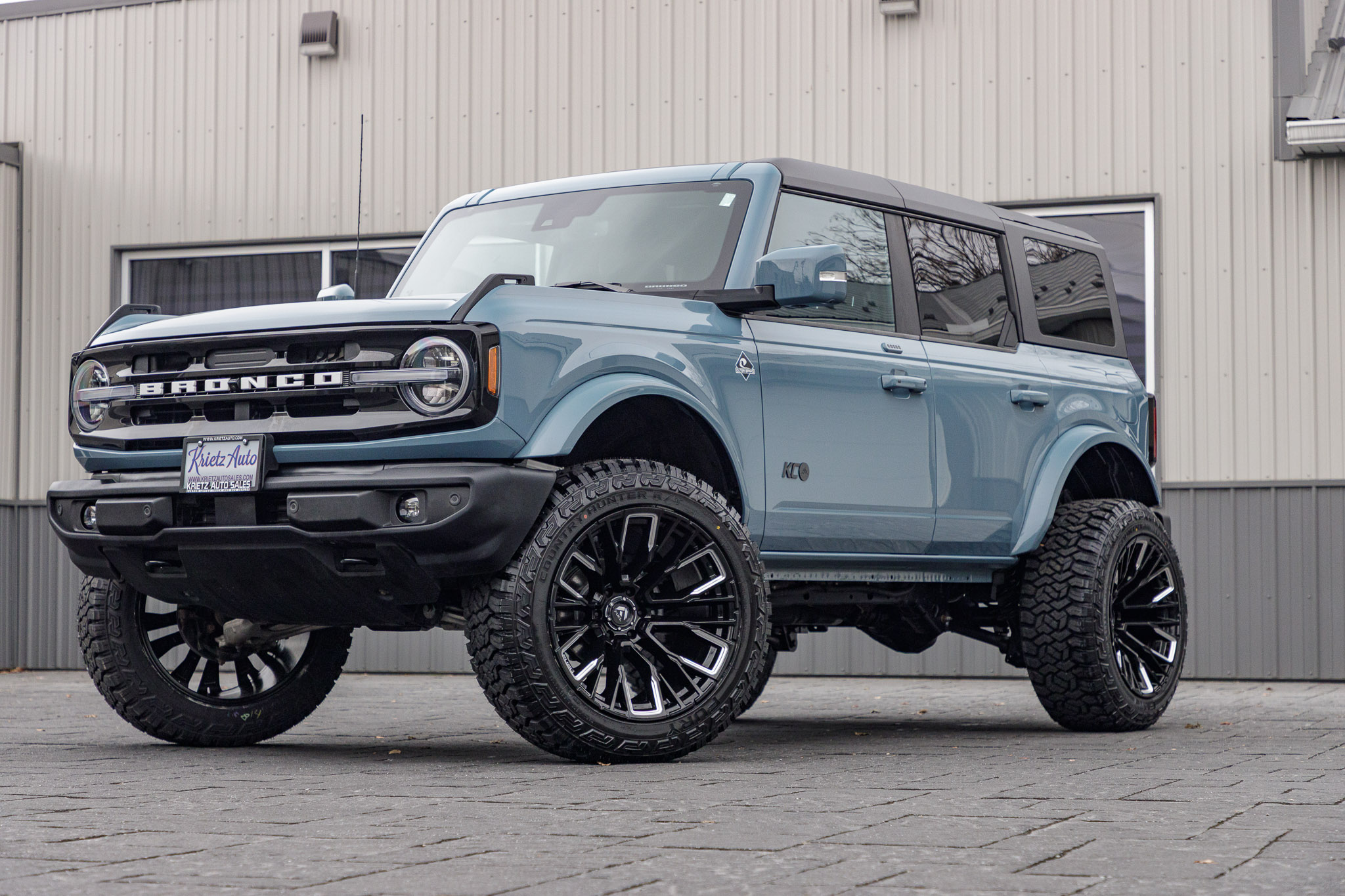 2023 Ford Bronco Outer Banks #PLB57389