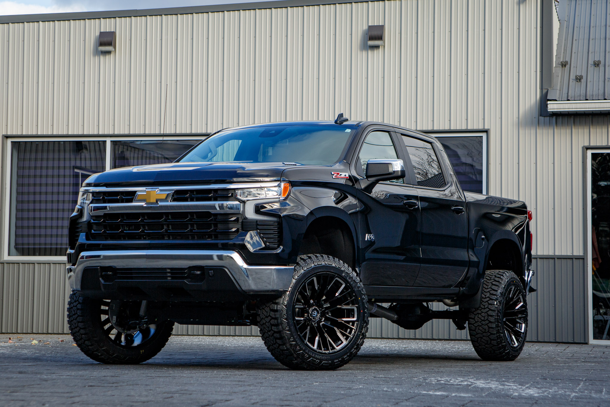 2025 Chevrolet Silverado 1500 LT #SG360434