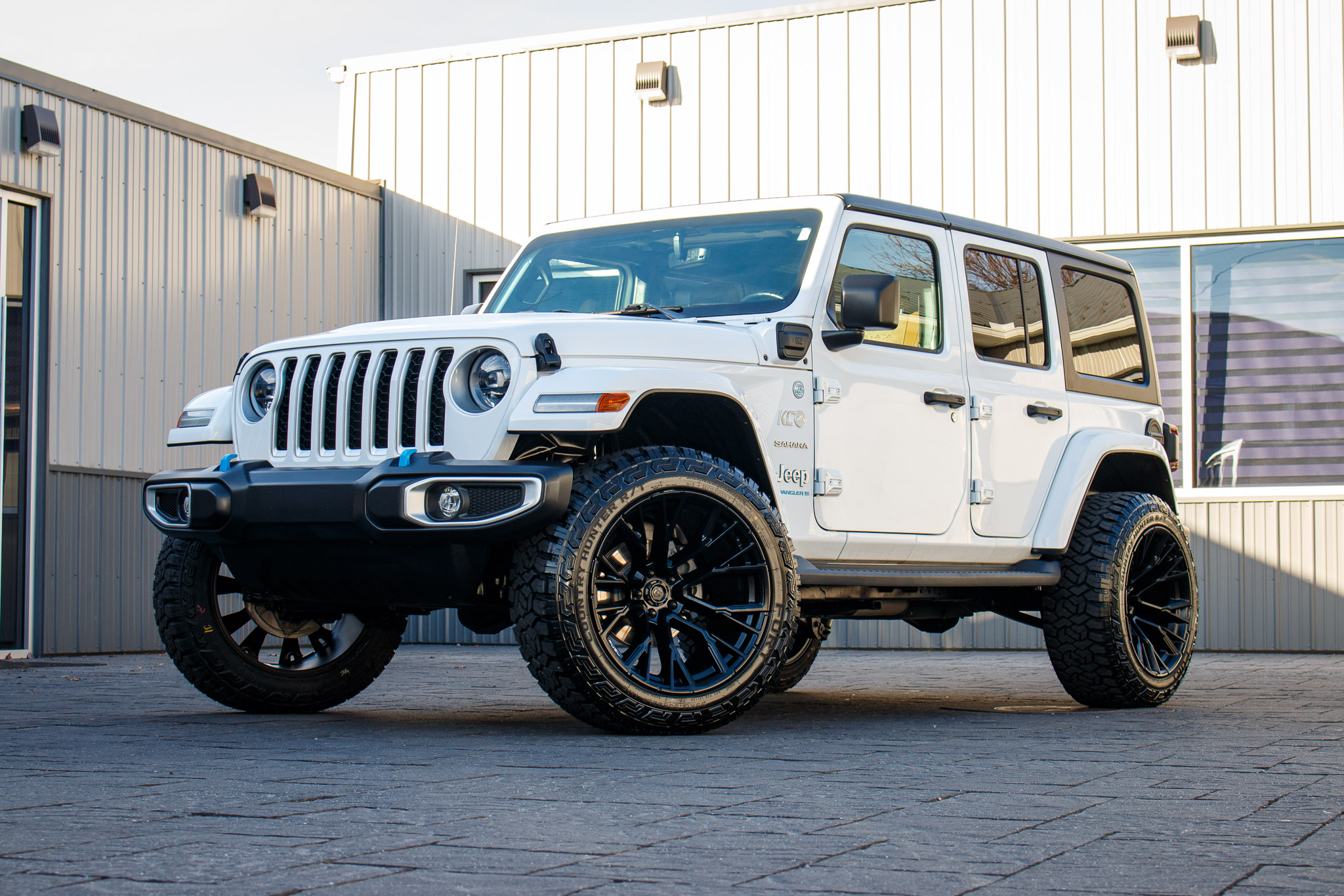 2023 Jeep Wrangler Sahara 4XE #PW604390