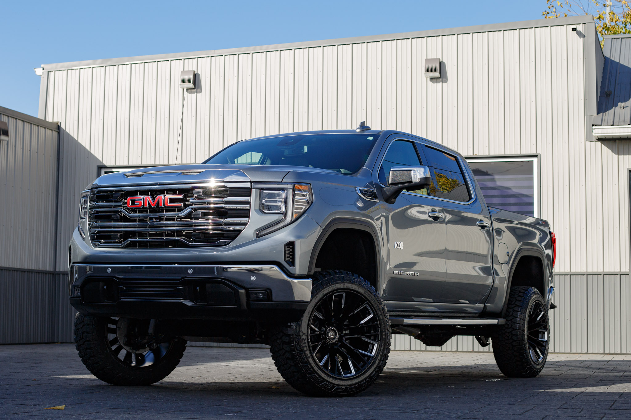 2025 GMC Sierra 1500 SLT #SG274019