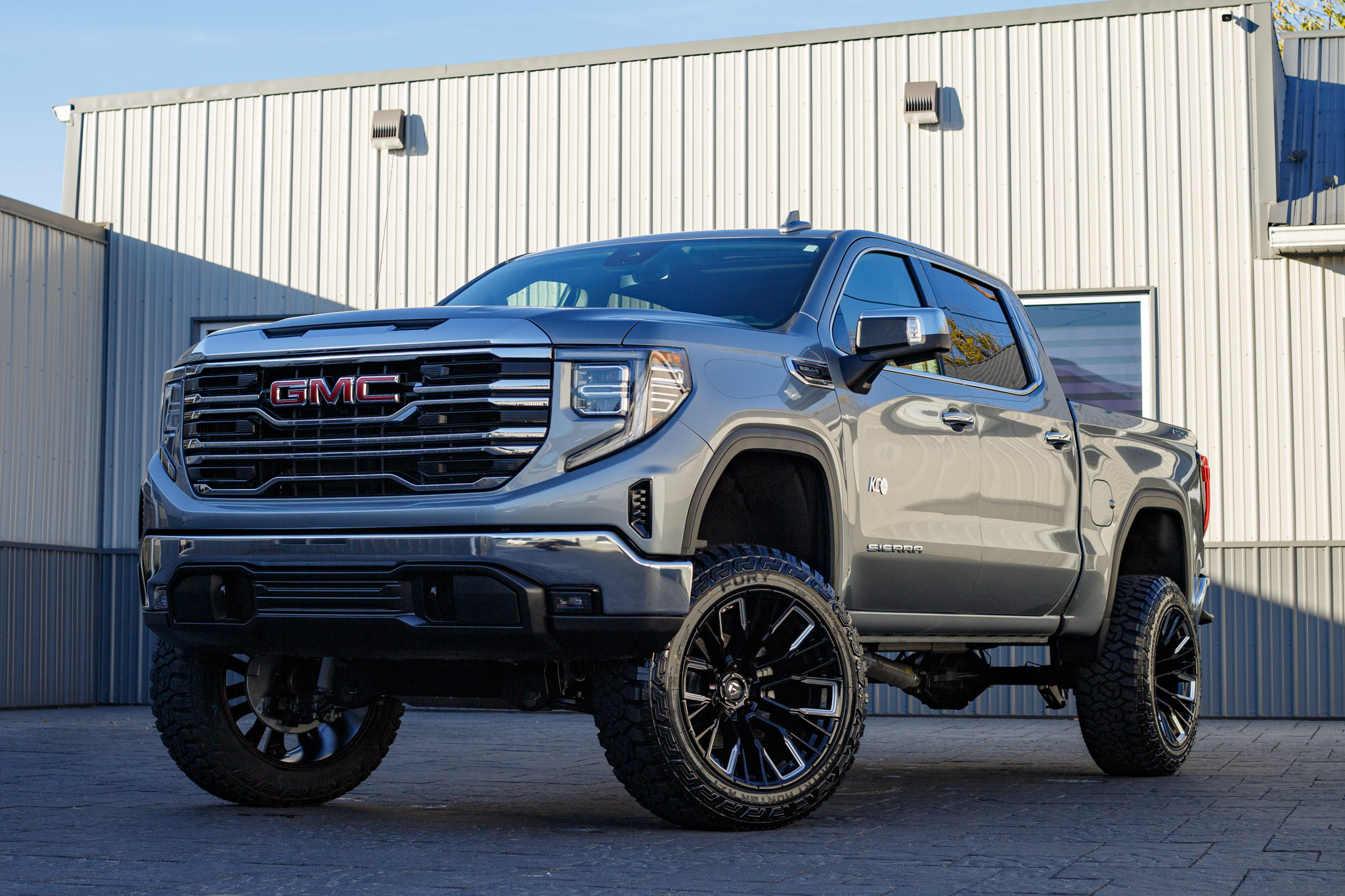 2025 GMC Sierra 1500 SLT #SG309919