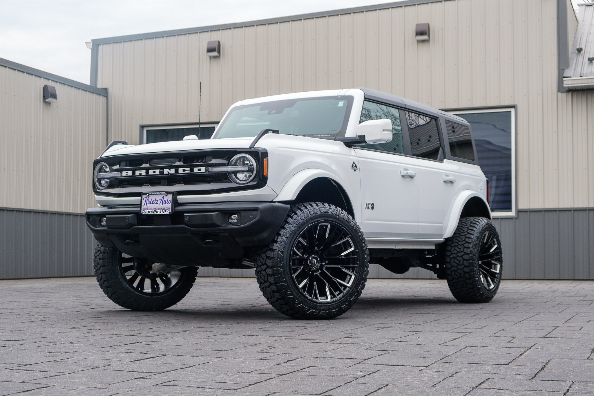 2025 Ford Bronco Outer Banks #SLA41558