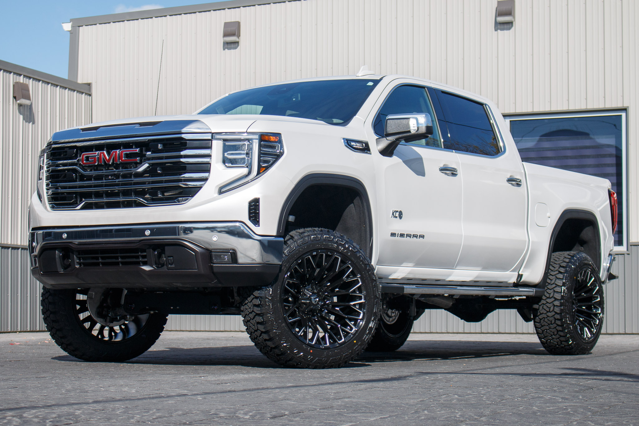 2025 GMC Sierra 1500 SLT #SG254291