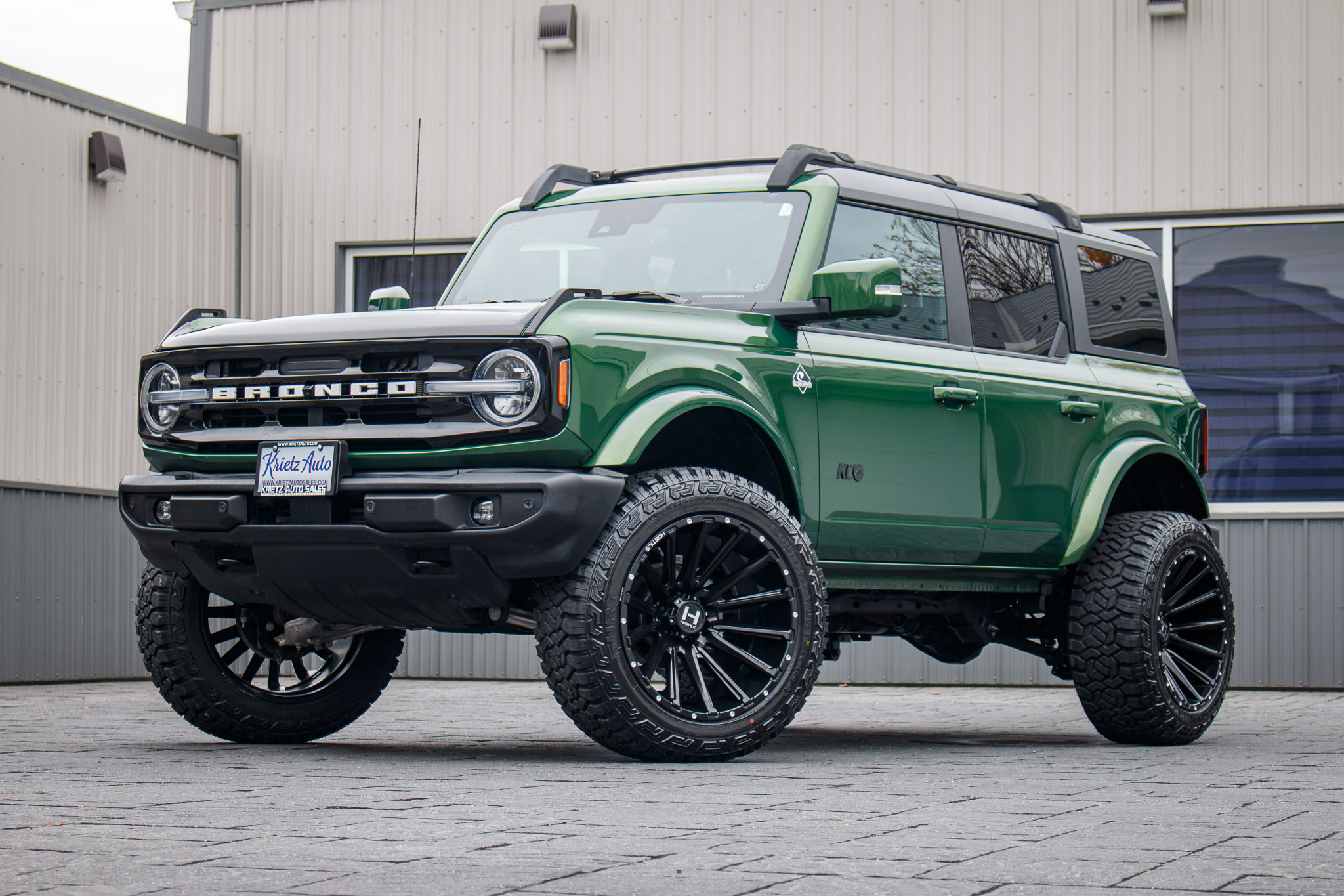 2024 Ford Bronco Outer Banks #RLB09403