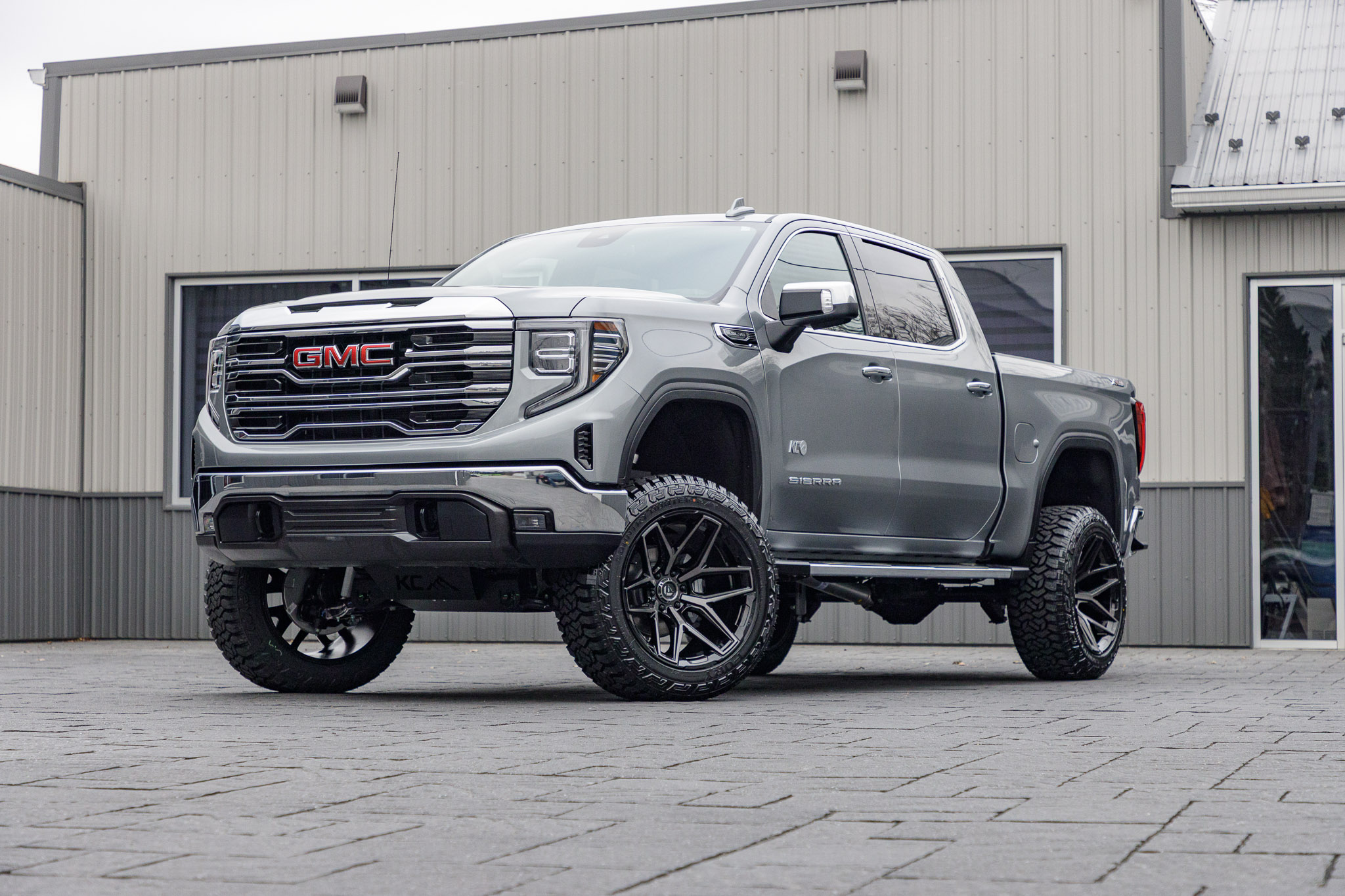 2025 GMC Sierra 1500 SLT #SG263228