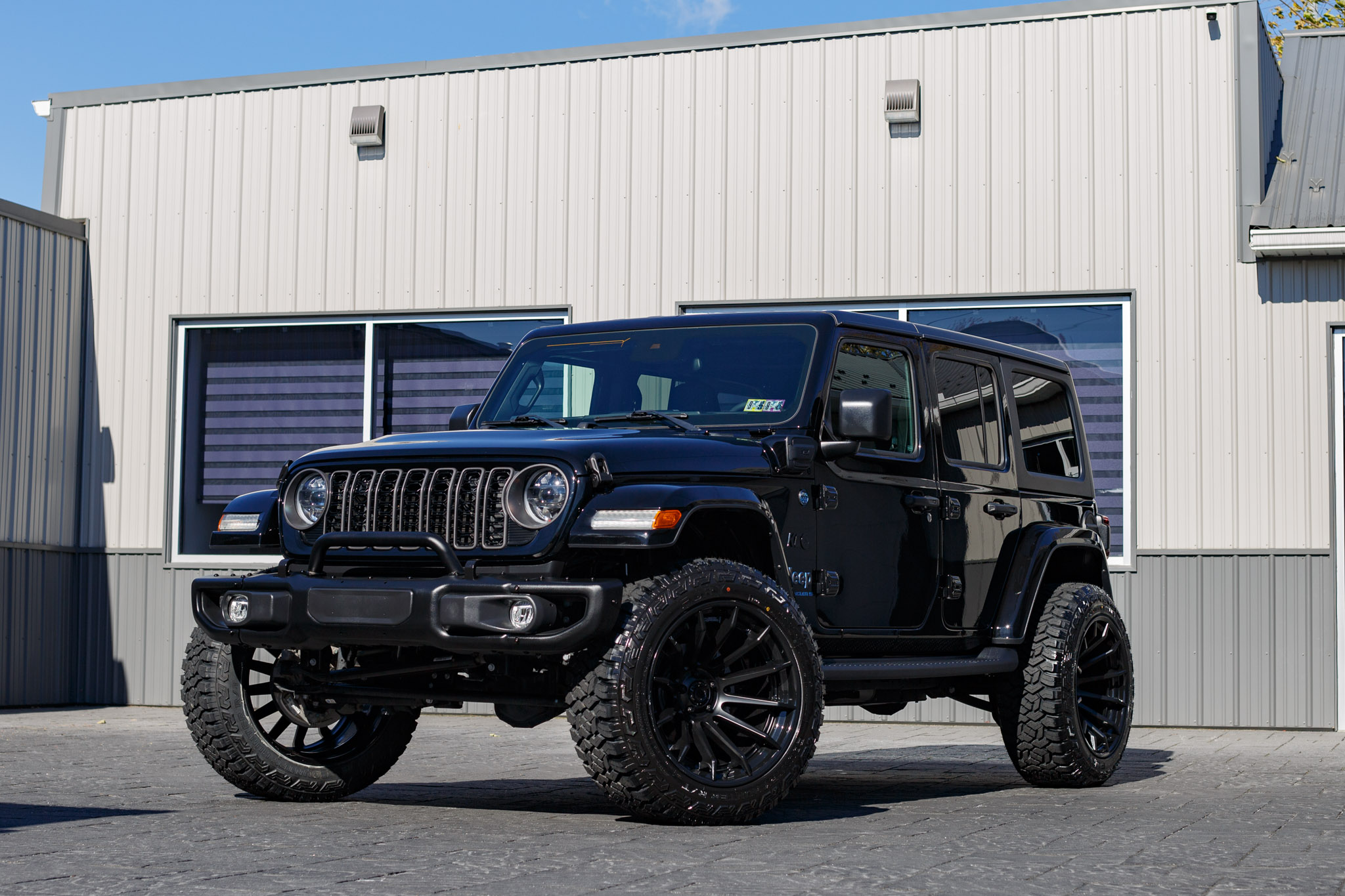 2024 Jeep Wrangler Sahara 4XE #RW175534