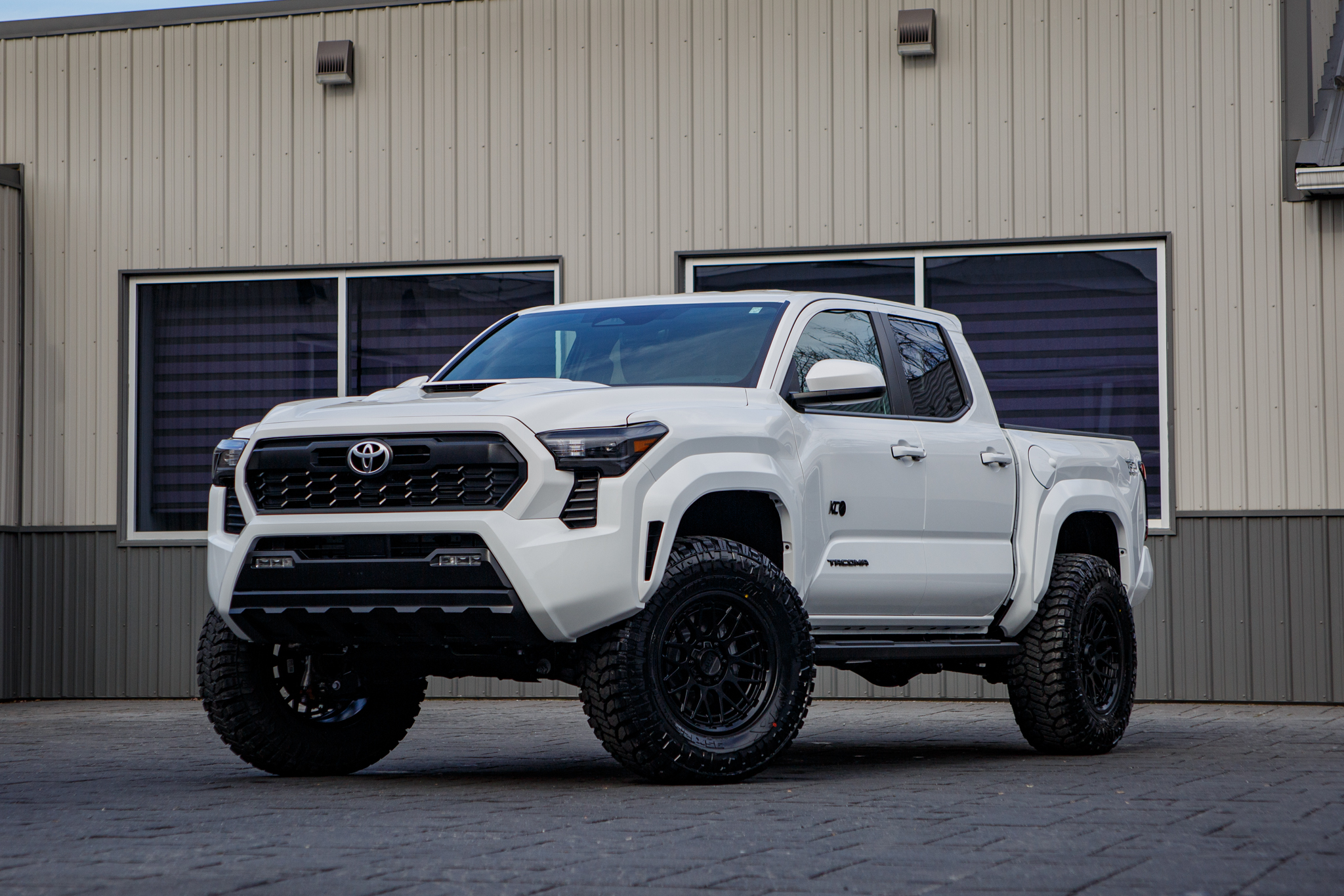 2025 Toyota Tacoma TRD Off-Road #SM201899