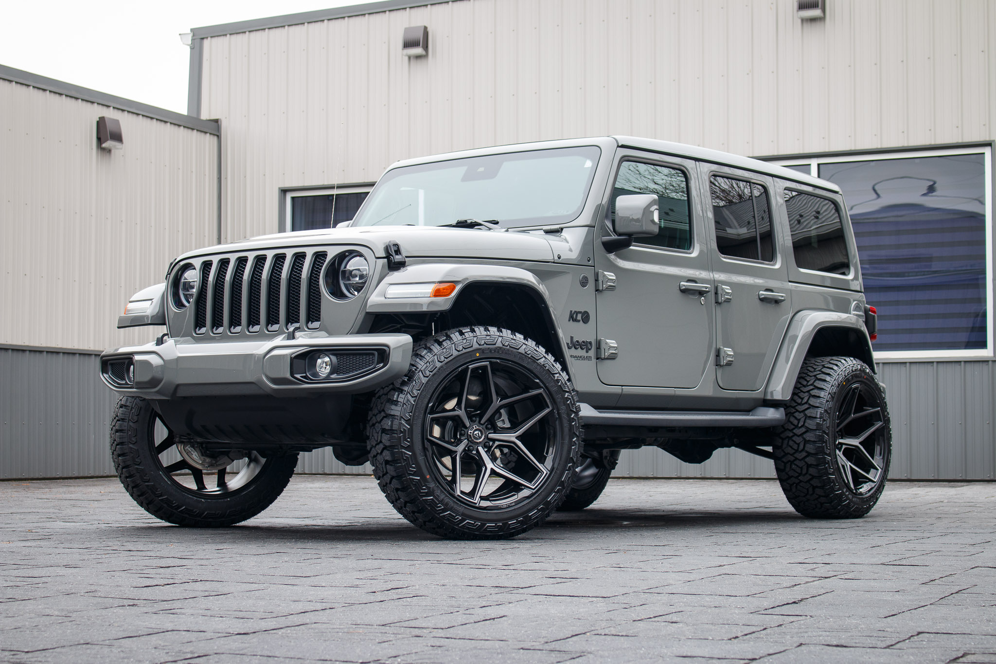 2022 Jeep Wrangler Unlimited Sahara Altitude #NW241342