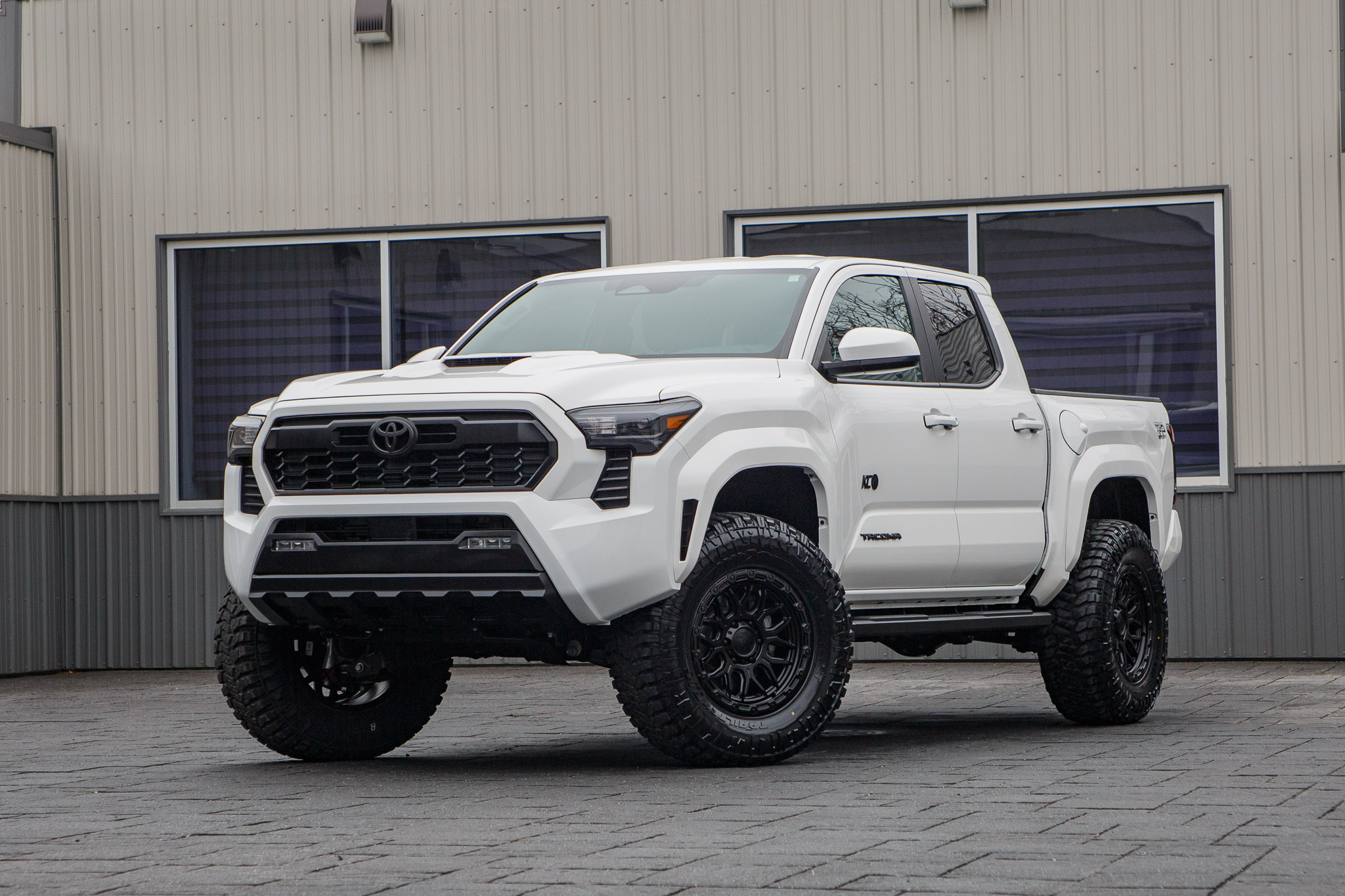 2025 Toyota Tacoma TRD Off-Road #ST095106