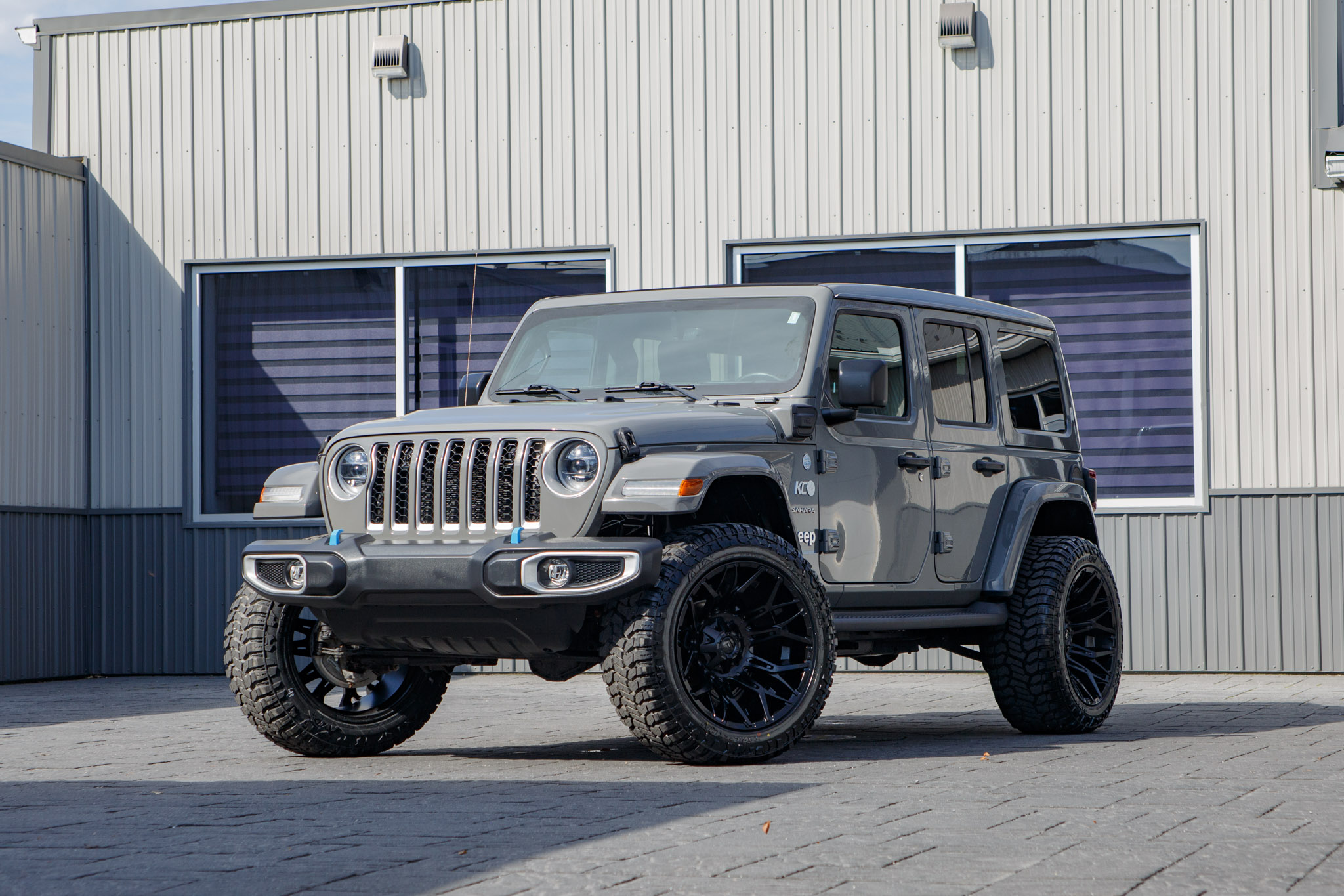 2023 Jeep Wrangler Sahara 4XE #PW580132