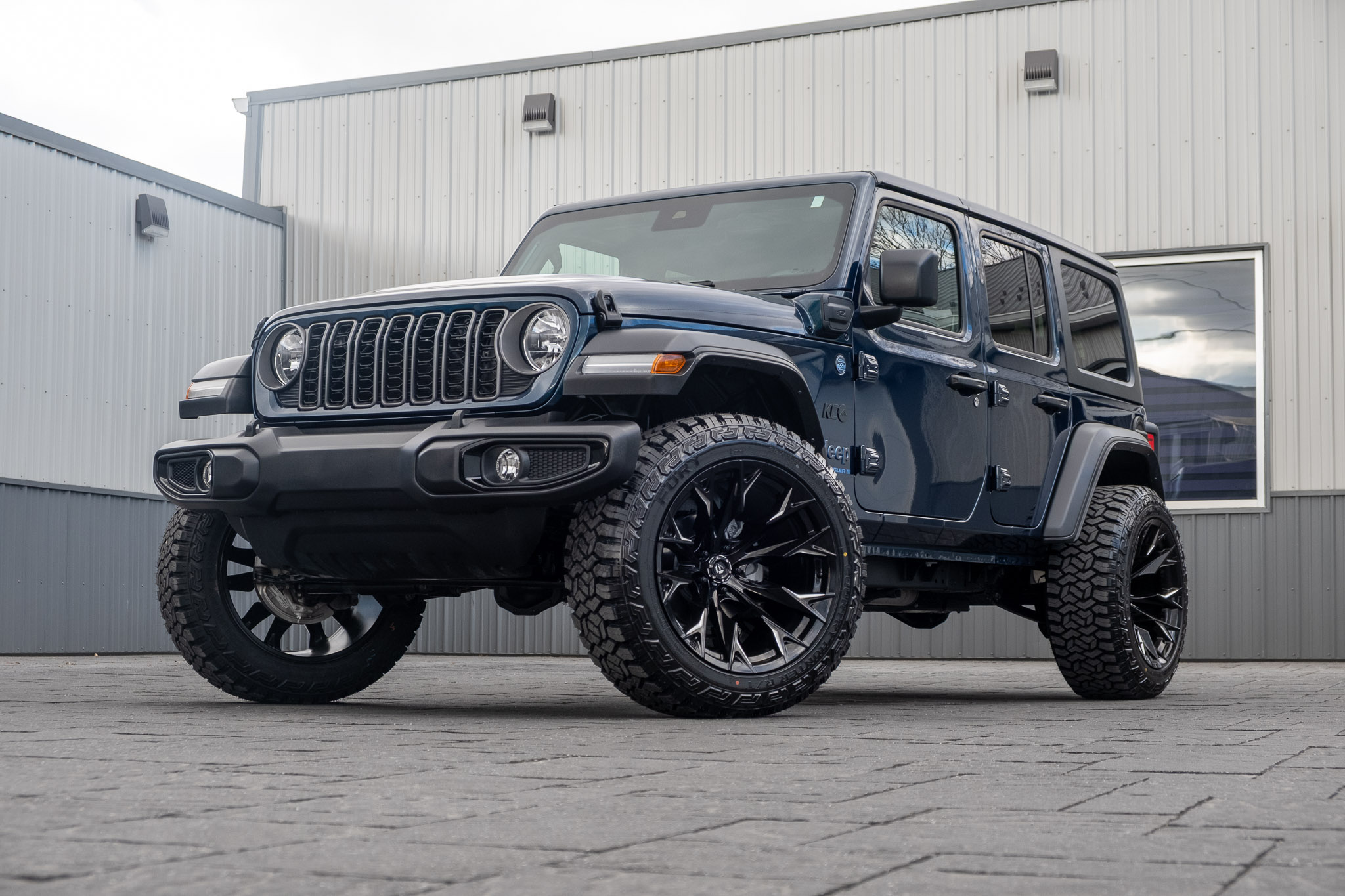 2025 Jeep Wrangler Sport S 4XE #SW520896