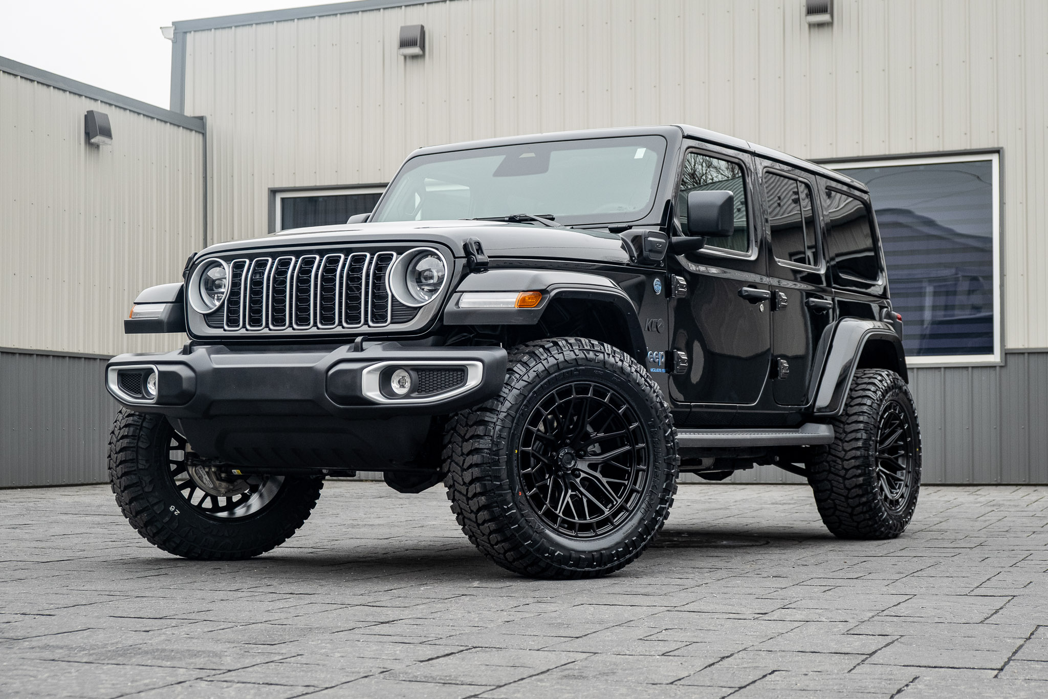 2025 Jeep Wrangler Sahara 4XE #SW601668