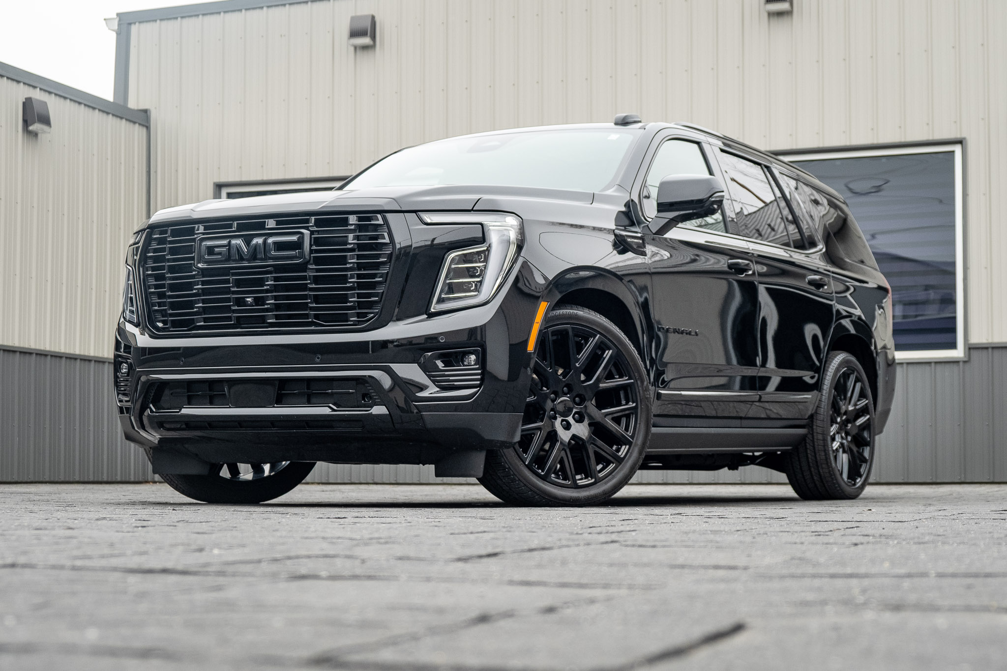 2025 GMC Yukon Denali Ultimate #SR244766