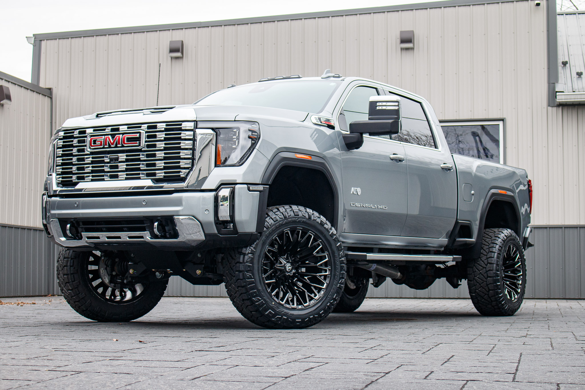 2025 GMC Sierra 3500 Denali #SF268559