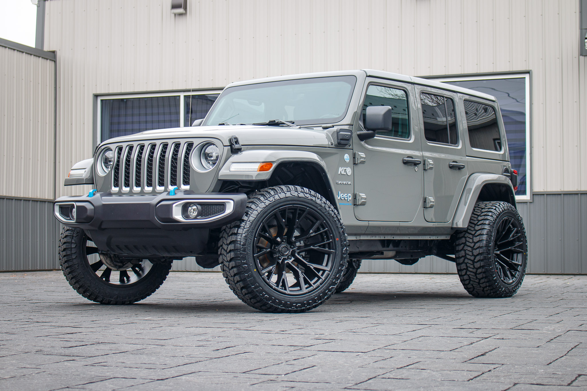 2023 Jeep Wrangler Sahara 4XE #PW554204