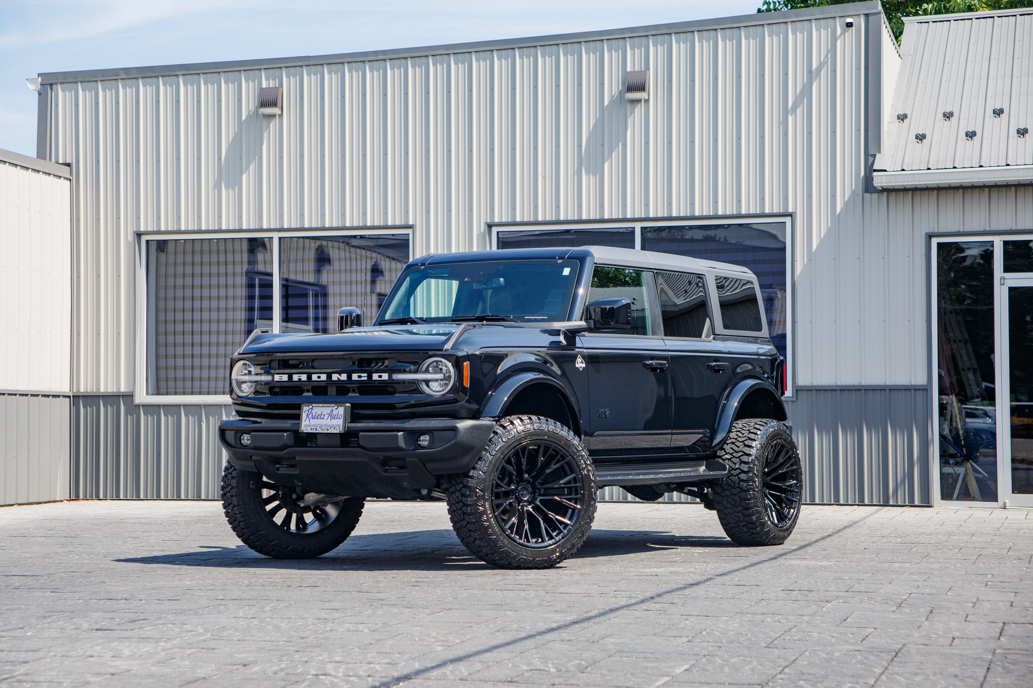 2025 Ford Bronco Outer Banks #SLA42853