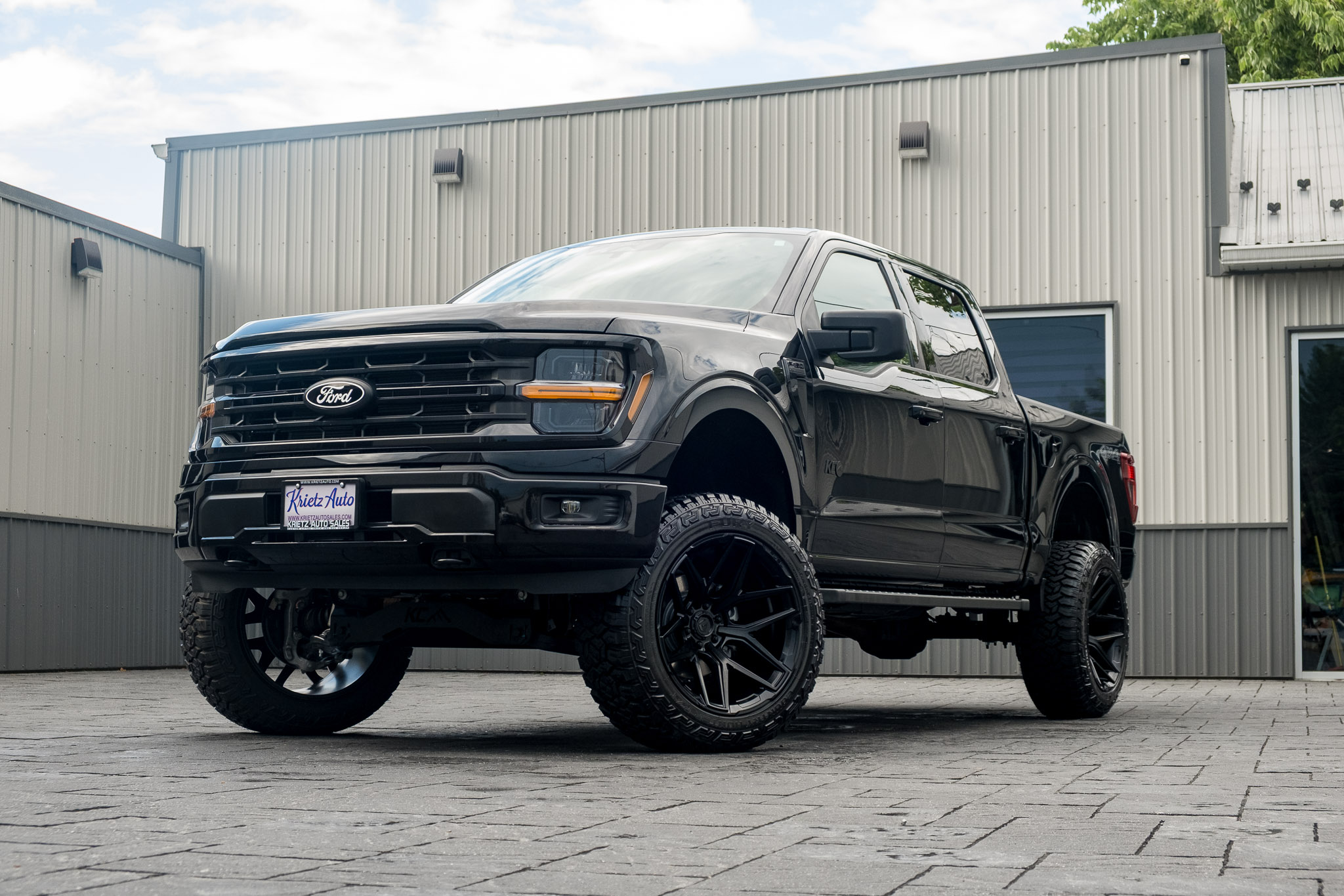 2025 Ford F-150 XLT #SFC48537