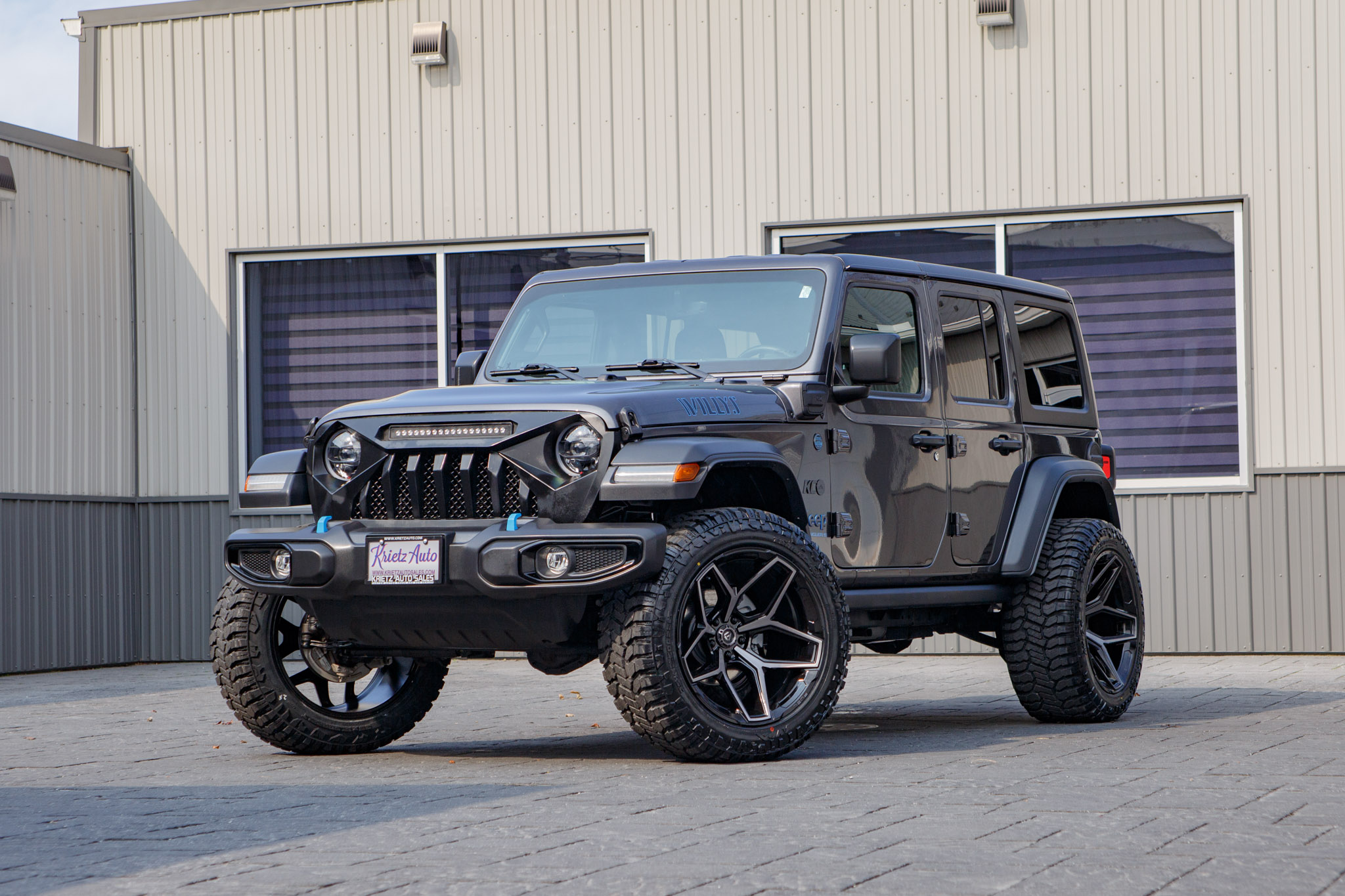 2023 Jeep Wrangler Sahara 4XE #PW611542