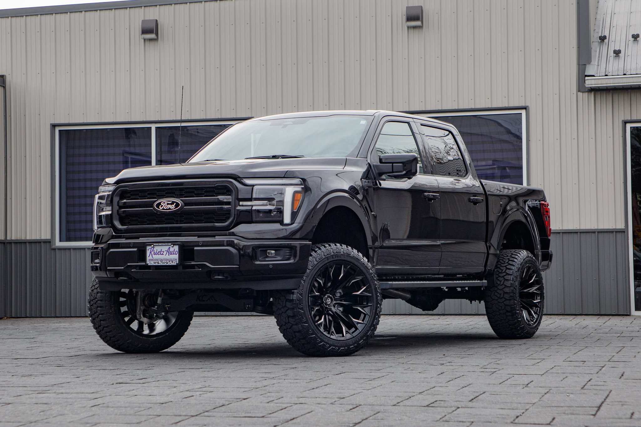 2025 Ford F-150 Lariat #SKE09678