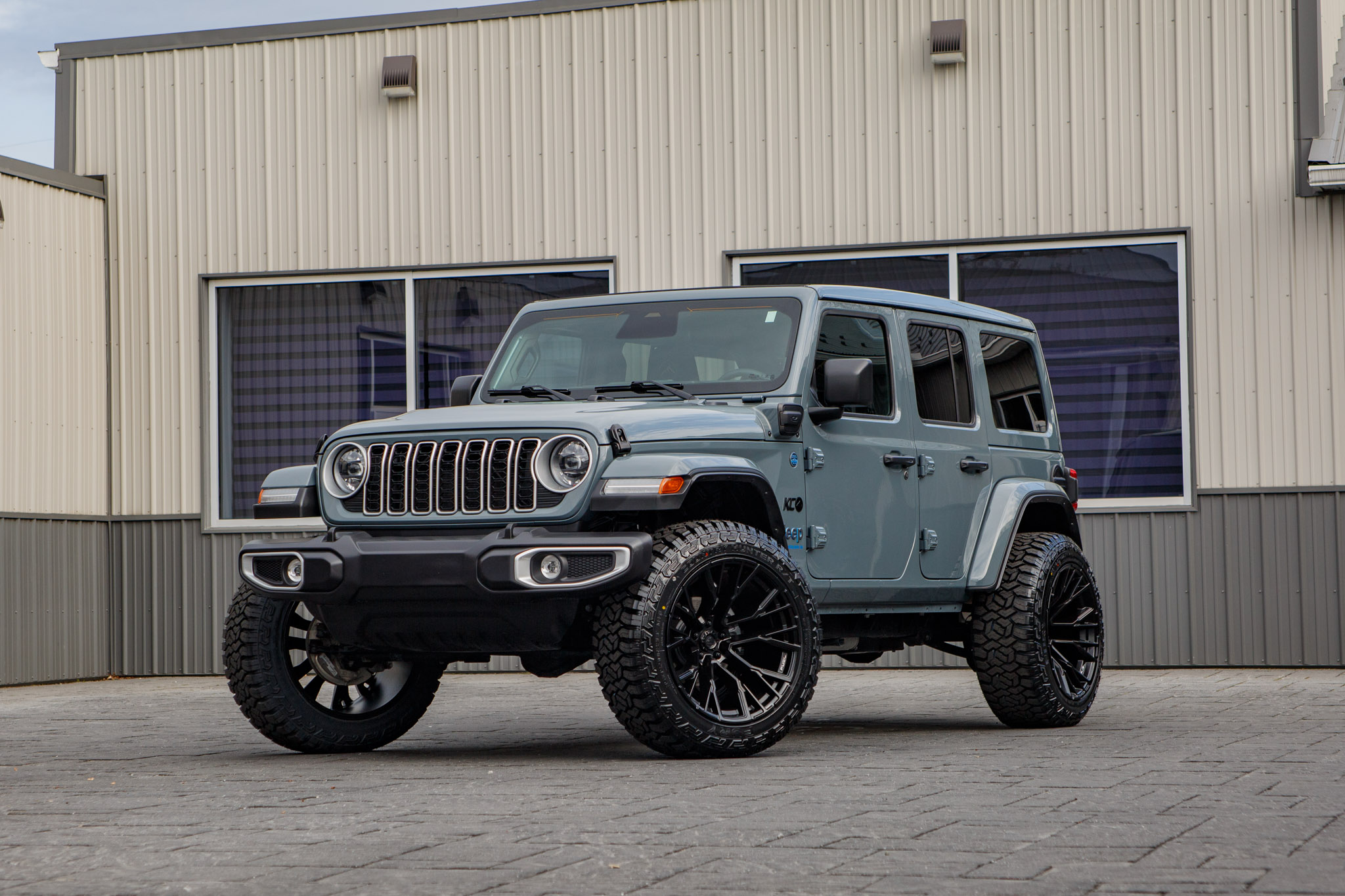 2025 Jeep Wrangler Sahara 4XE #SW600353