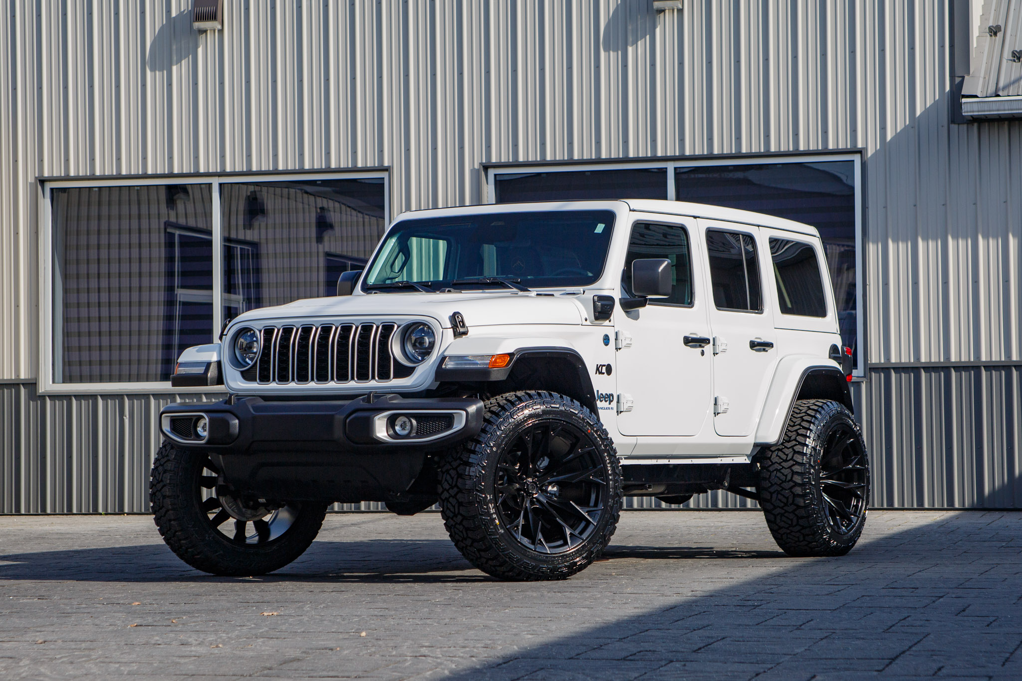 2025 Jeep Wrangler Sahara 4XE #SW579094