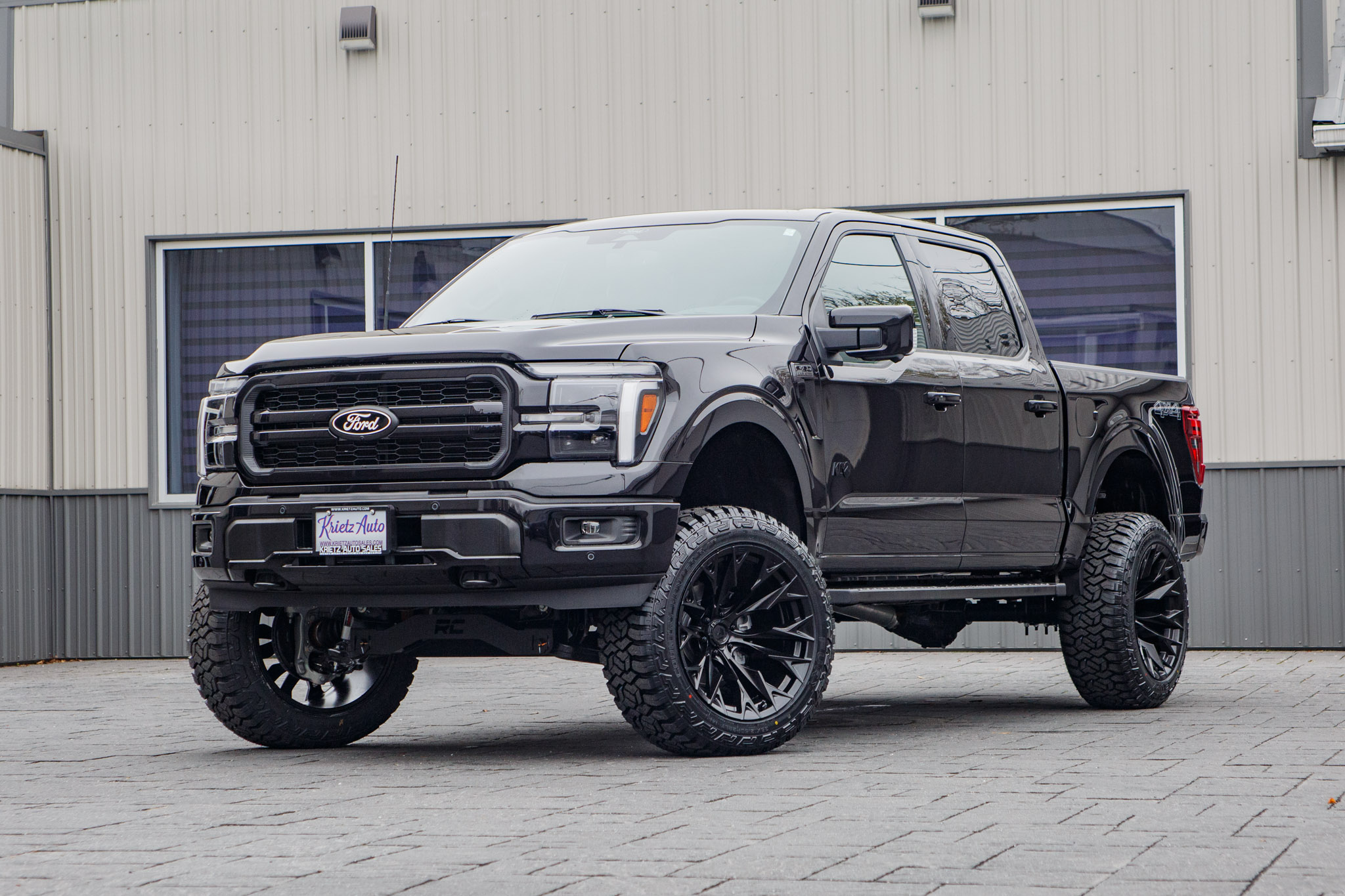 2025 Ford F-150 Lariat #SKF21460
