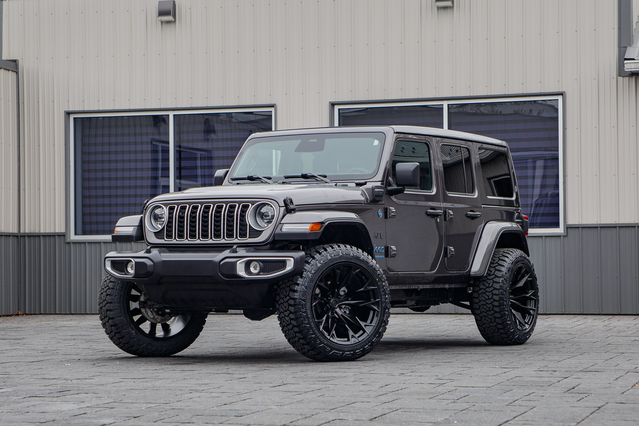2025 Jeep Wrangler Sahara 4XE #SW600332