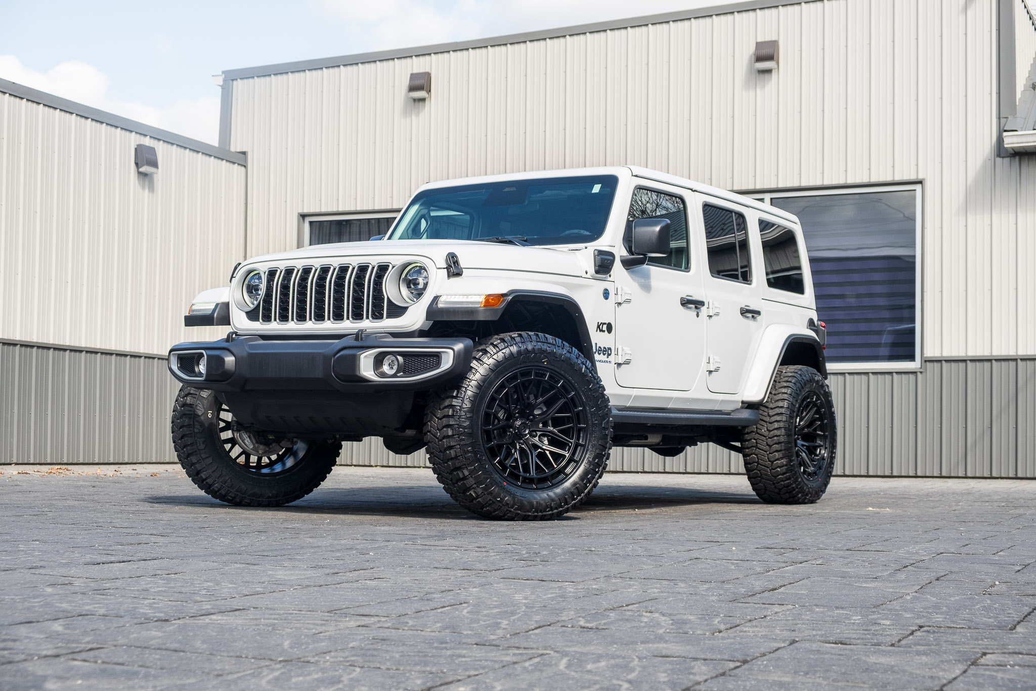 2025 Jeep Wrangler Sahara 4XE #SW601444