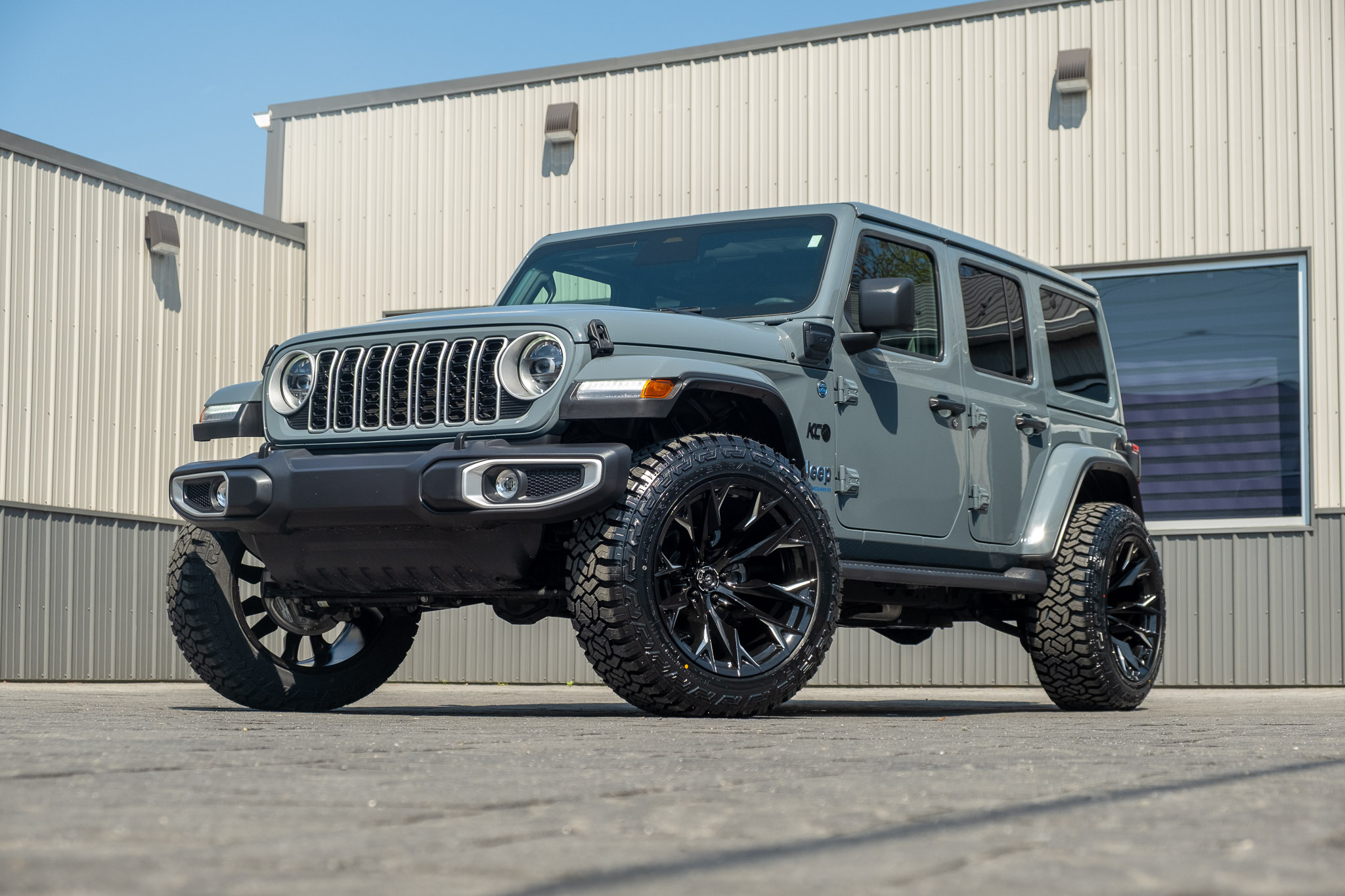 2025 Jeep Wrangler Sahara 4XE #SW600945