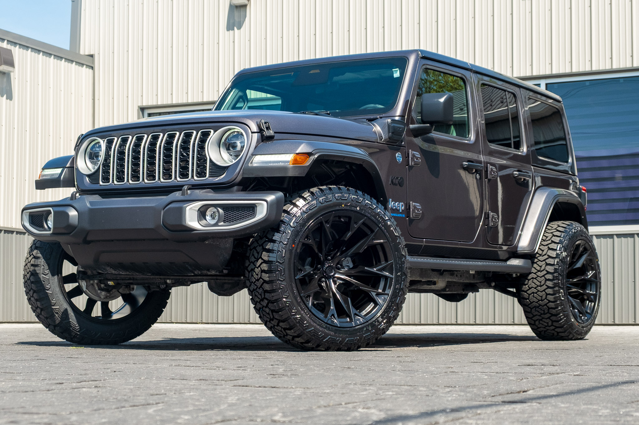 2025 Jeep Wrangler Sahara 4XE #SW601512
