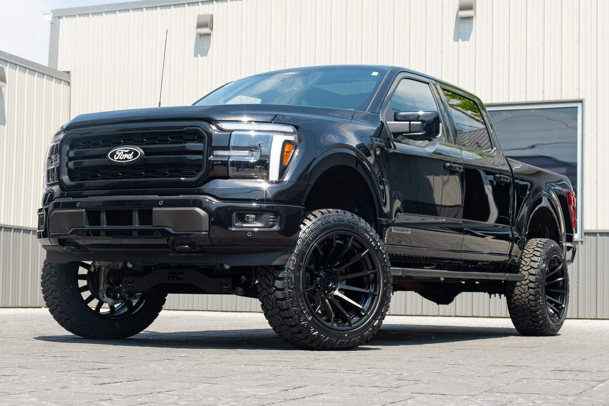 2025 Ford F-150 Lariat #SFC38552