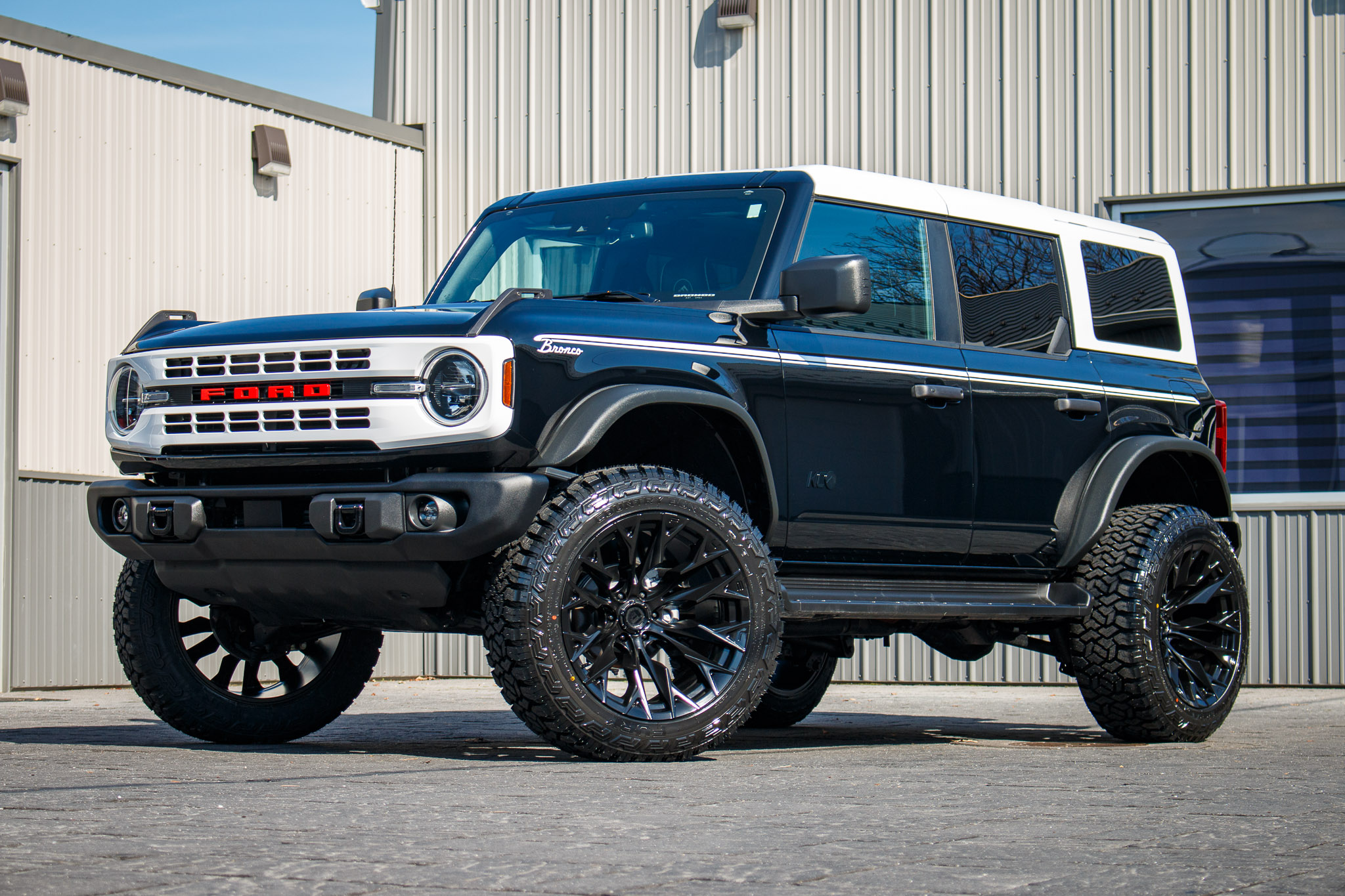 2025 Ford Bronco Heritage Edition #SLA75391
