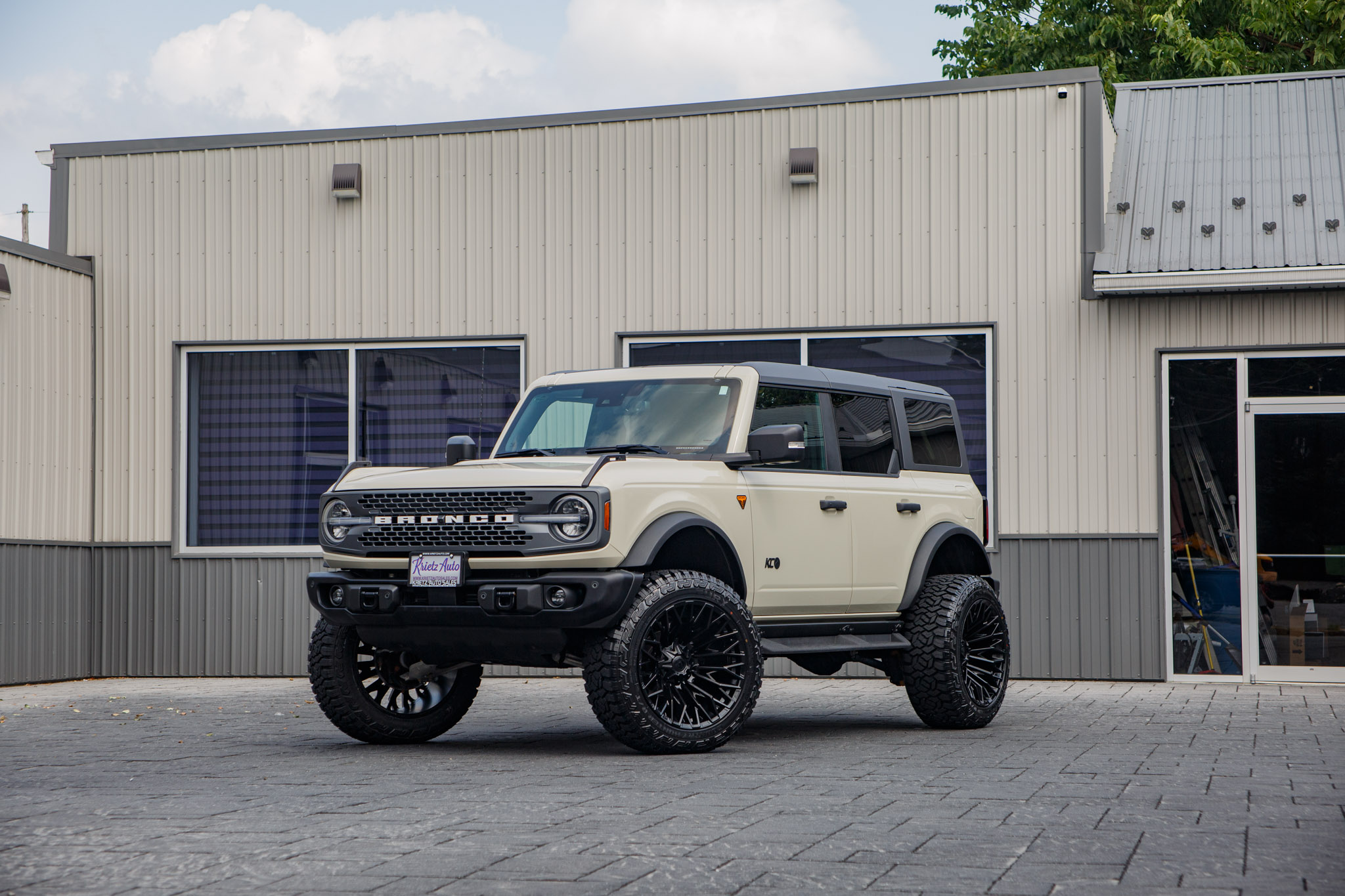 2025 Ford Bronco Badlands #SLB25586