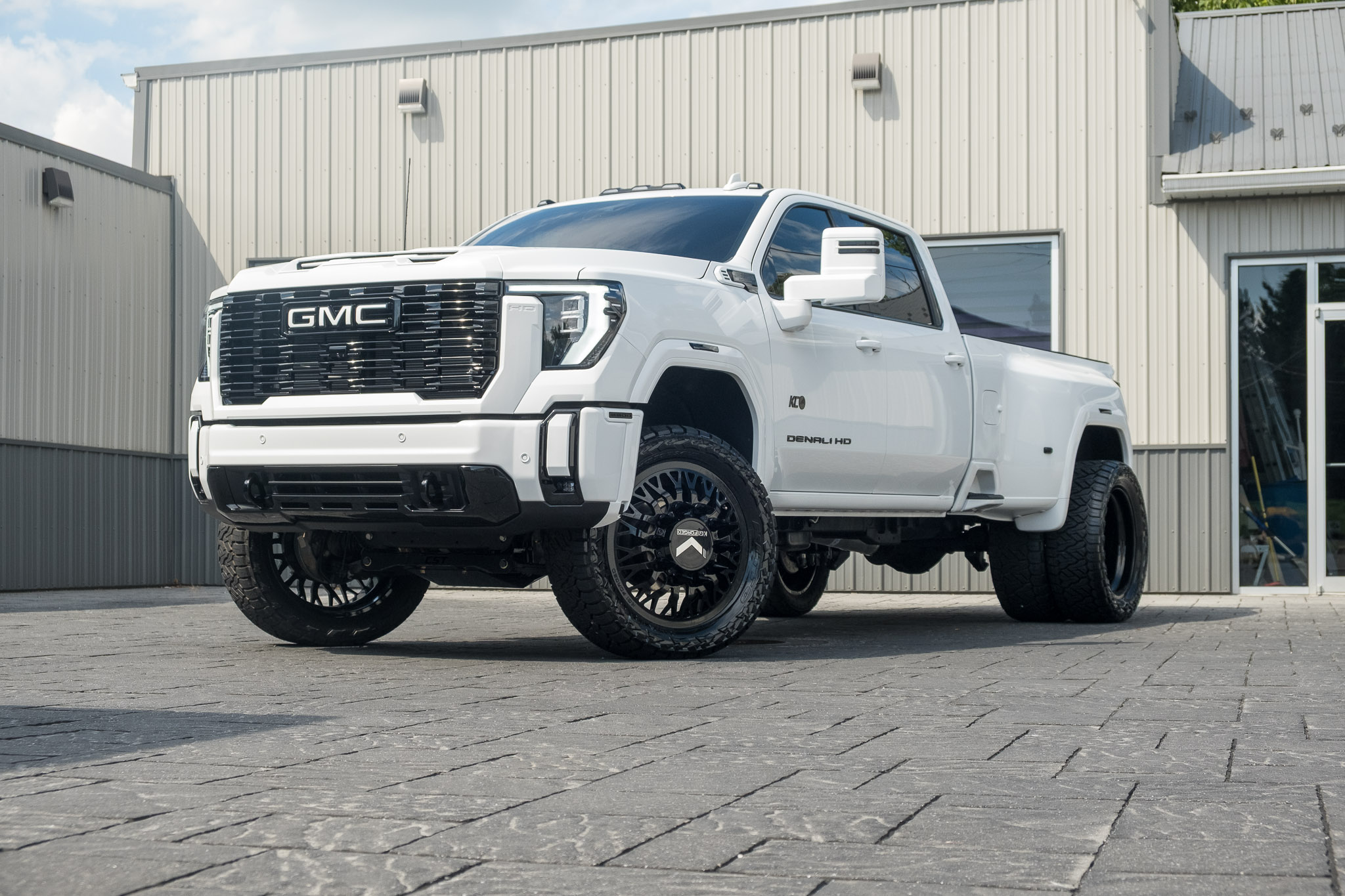2026 GMC Sierra 3500HD Denali #TF264401