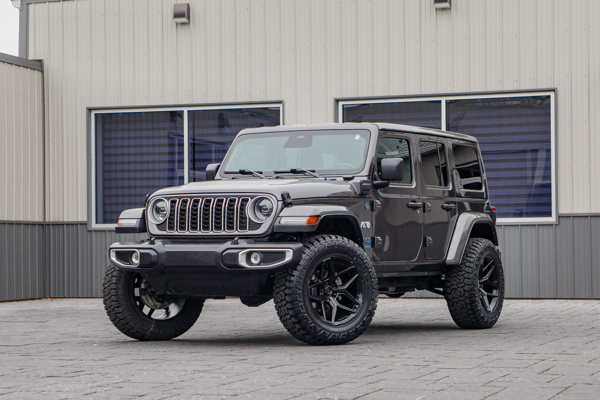 2025 Jeep Wrangler Sahara 4XE #SW599314