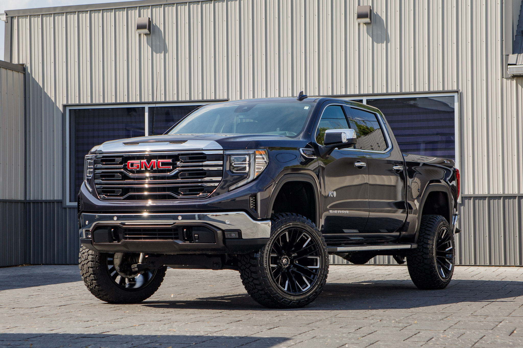 2026 GMC Sierra 1500 SLT #TG179616