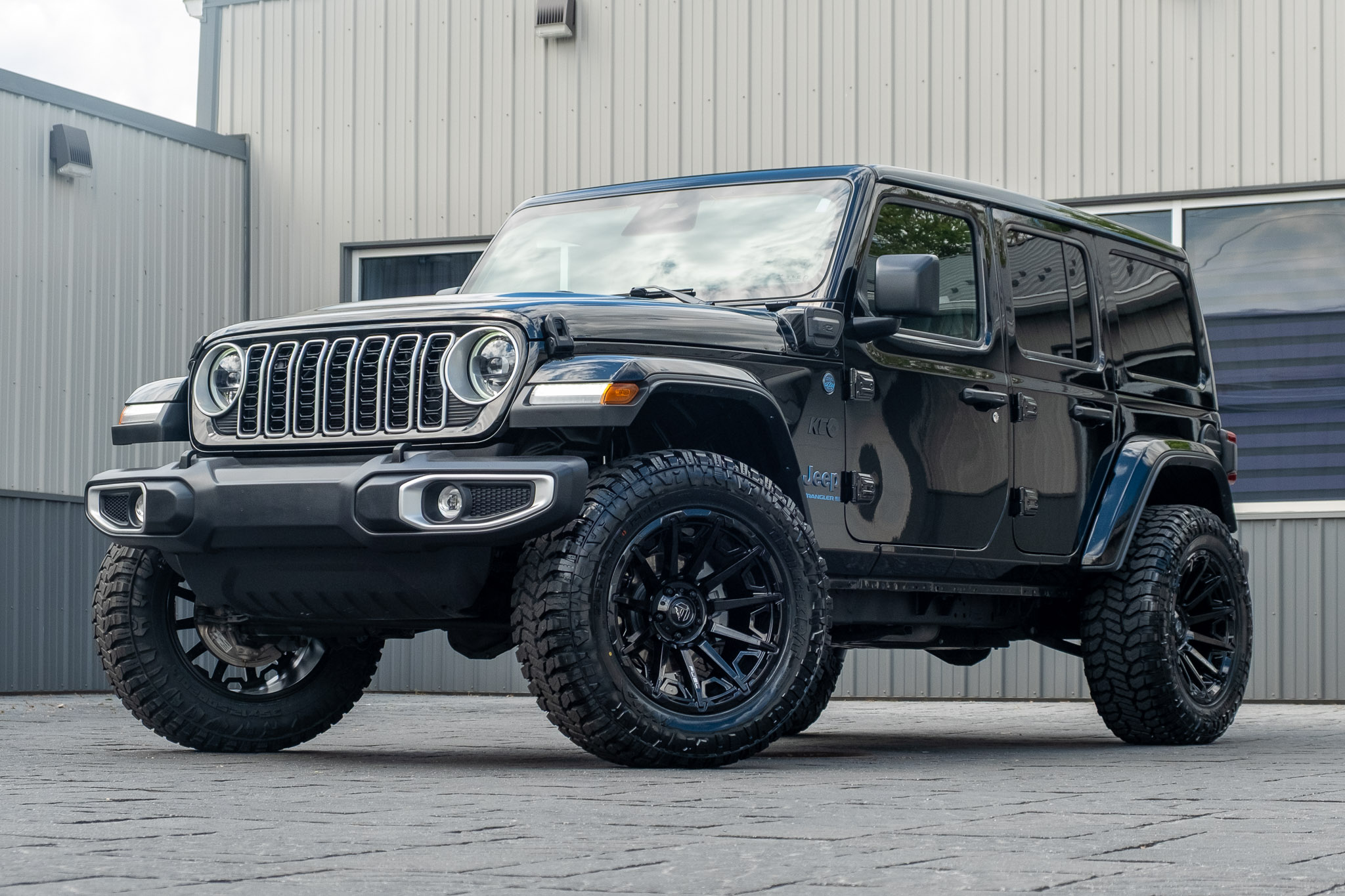 2025 Jeep Wrangler Sahara 4XE #SW600157