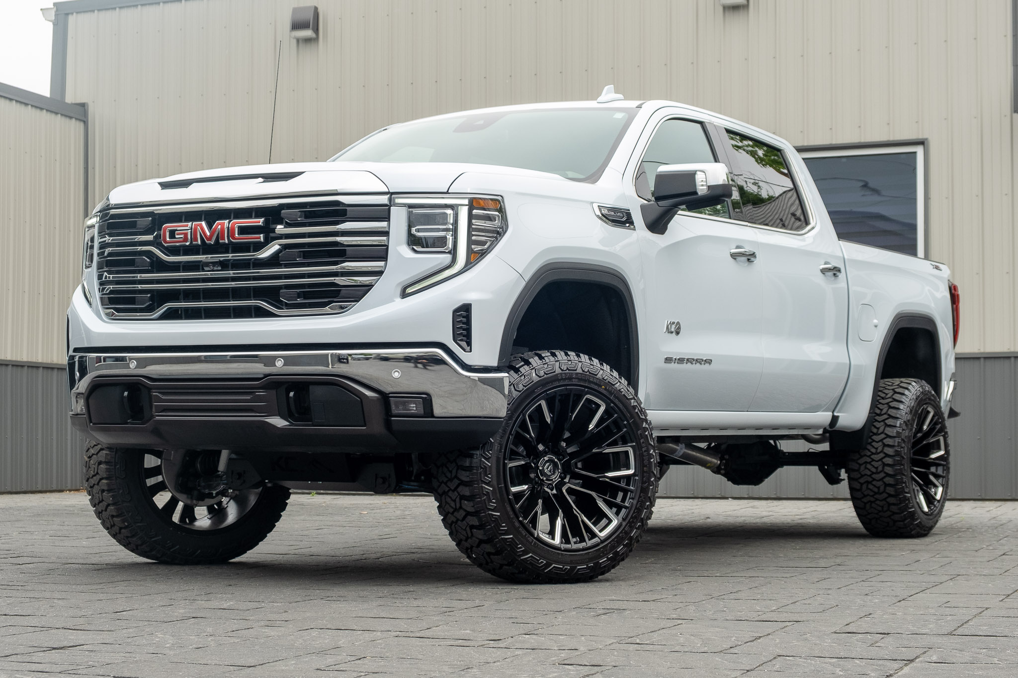 2026 GMC Sierra 1500 SLT #TG154430
