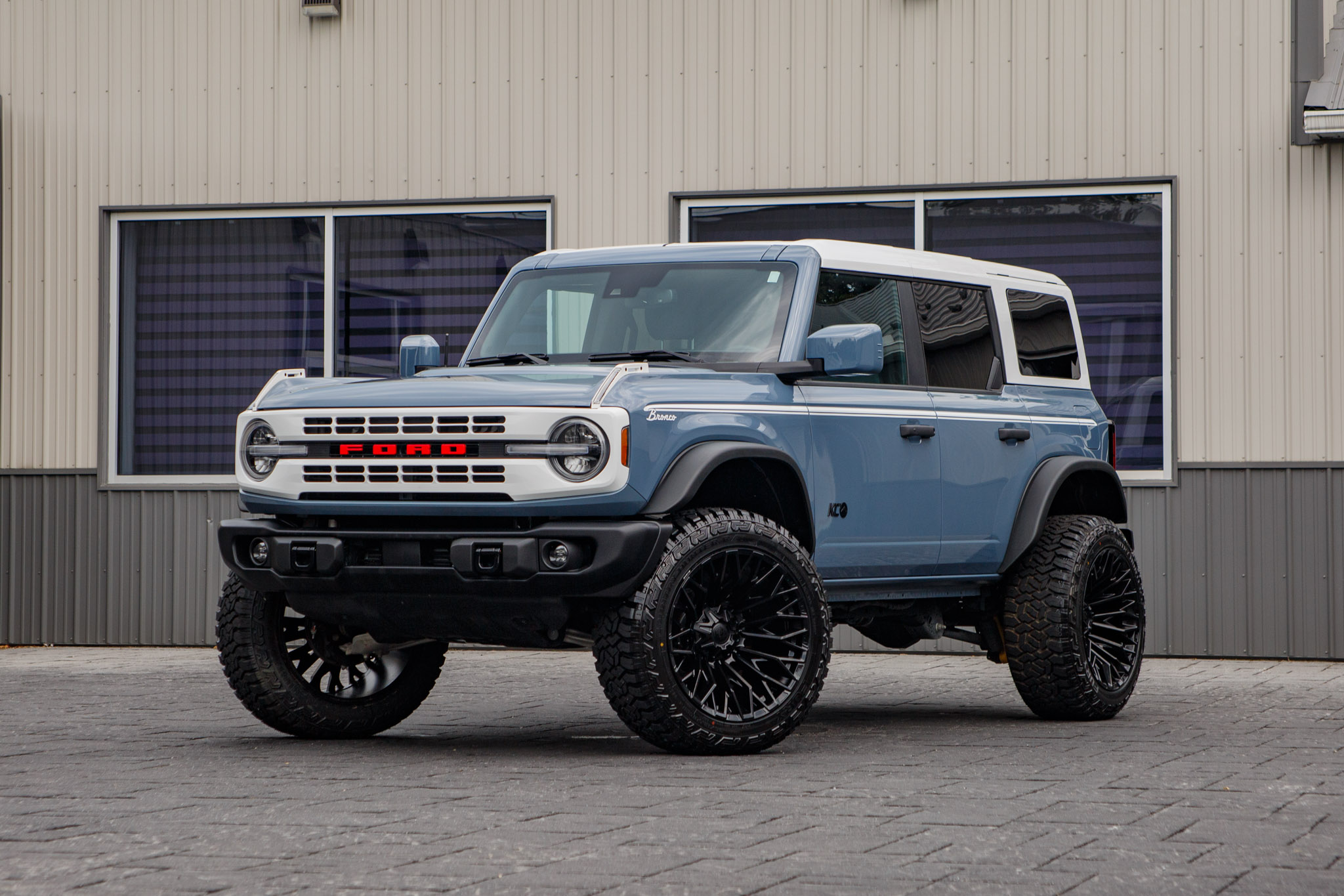 2023 Ford Bronco Heritage Edition #PLA40360