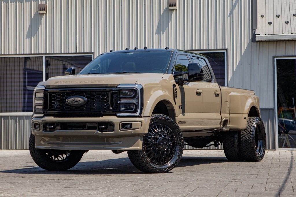 2026 Ford F-450 Super Duty Platinum with a 2.5" Wicked lift kit, 24x8.25 American Force Plague wheels, and 37" Nitto Recon Grappler A/T tires.