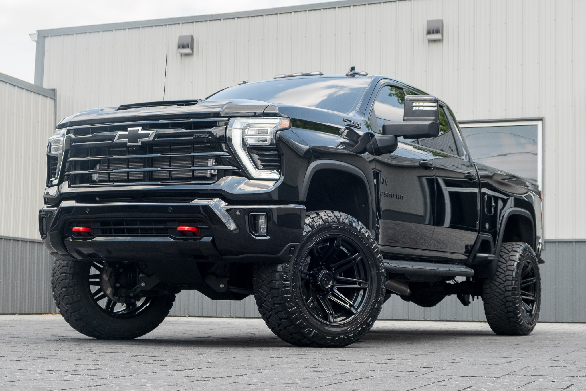 2025 Chevrolet Silverado 2500 LTZ #S1140404