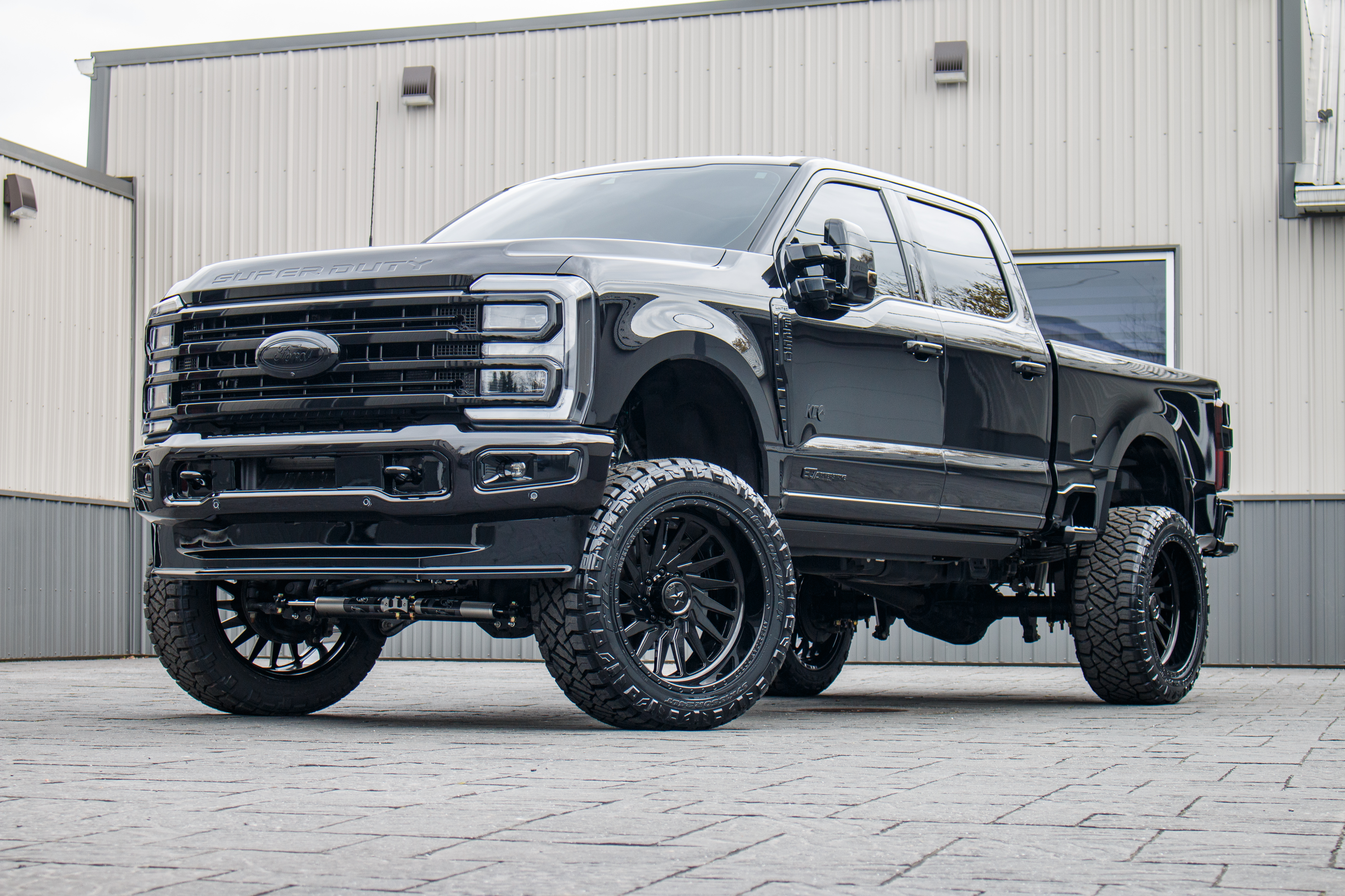 2023 Ford F-250 Super Duty Limited #PED73596
